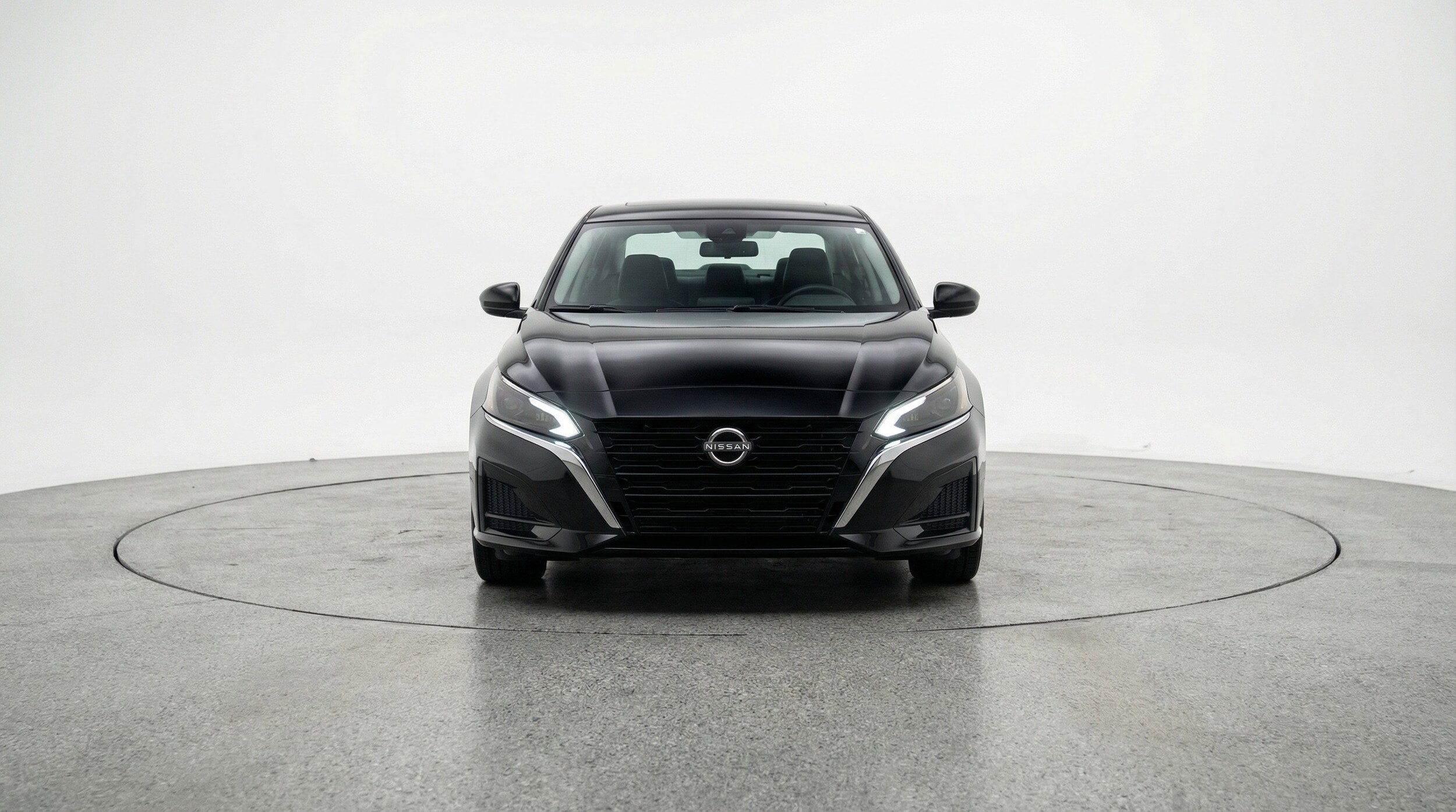 Thumbnail: 2025 Nissan Altima - 2