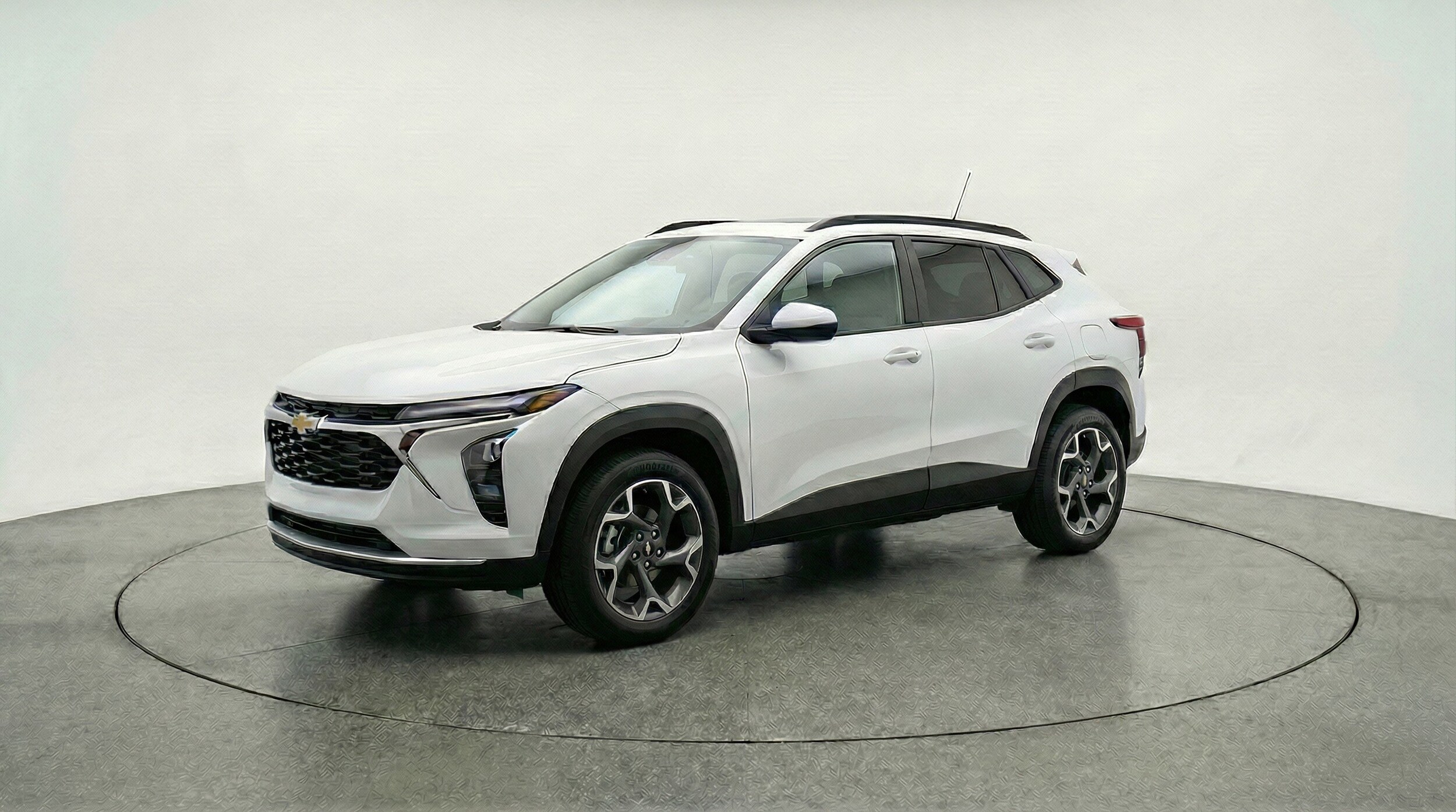 Thumbnail: 2025 Chevrolet Trax - 3