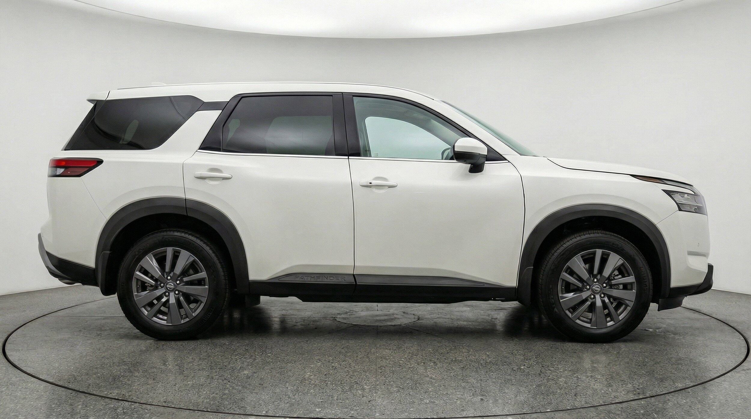 Thumbnail: 2025 Nissan Pathfinder - 11