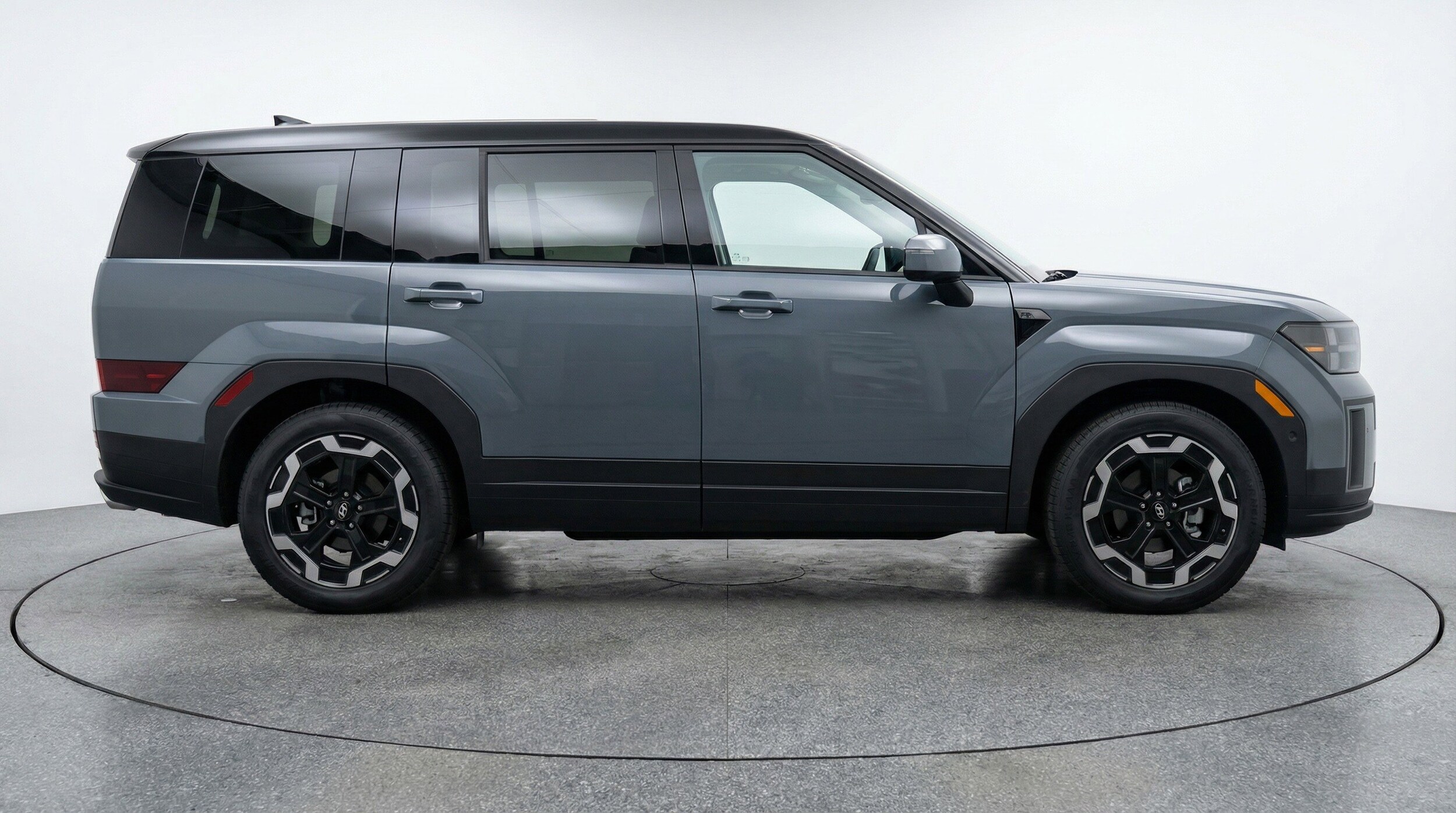 Thumbnail: 2025 Hyundai Santa Fe - 11