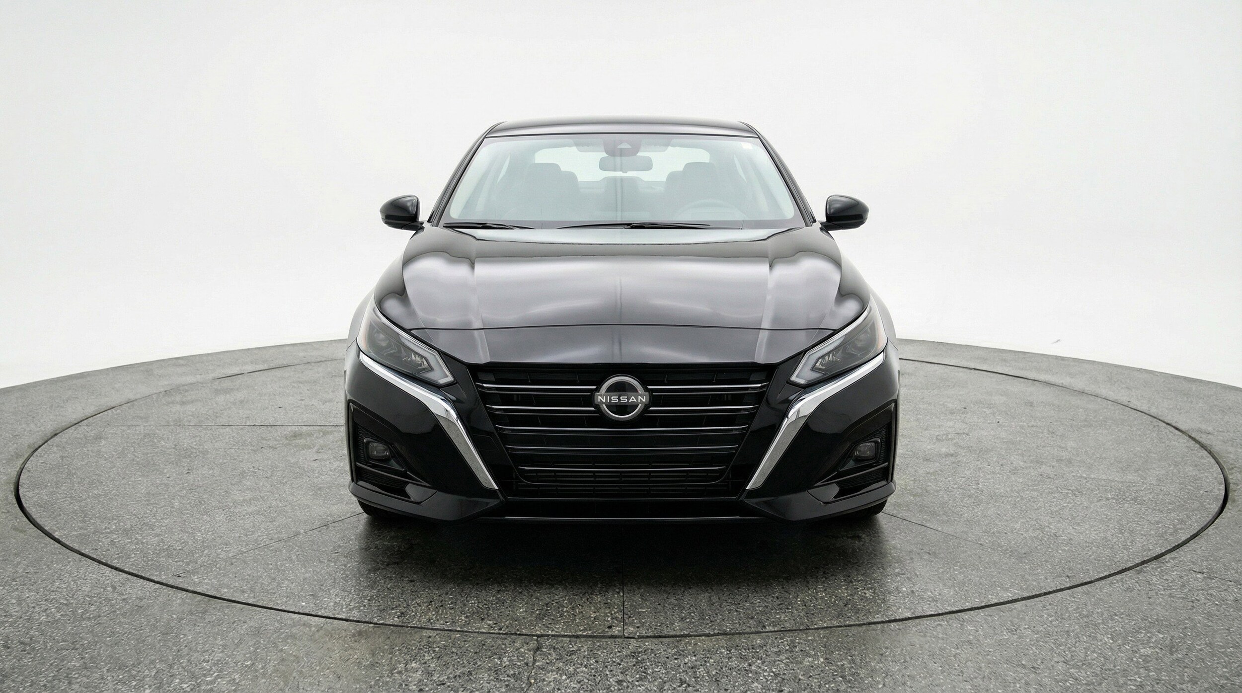 Thumbnail: 2025 Nissan Altima - 2