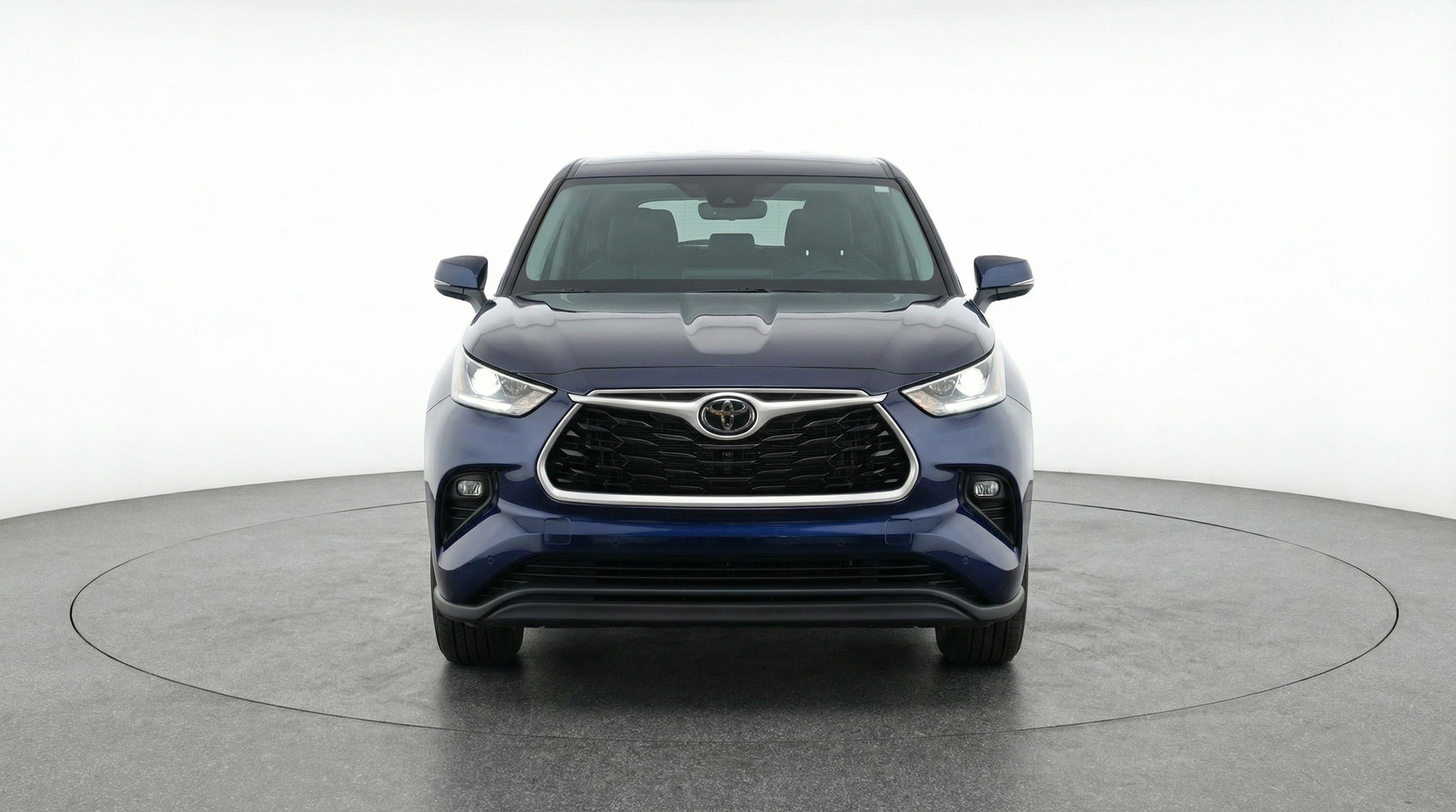 Thumbnail: 2025 Toyota Highlander - 2