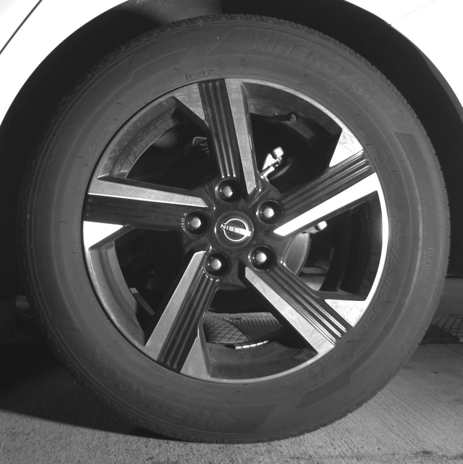 Thumbnail: 2025 Nissan Sentra - 14