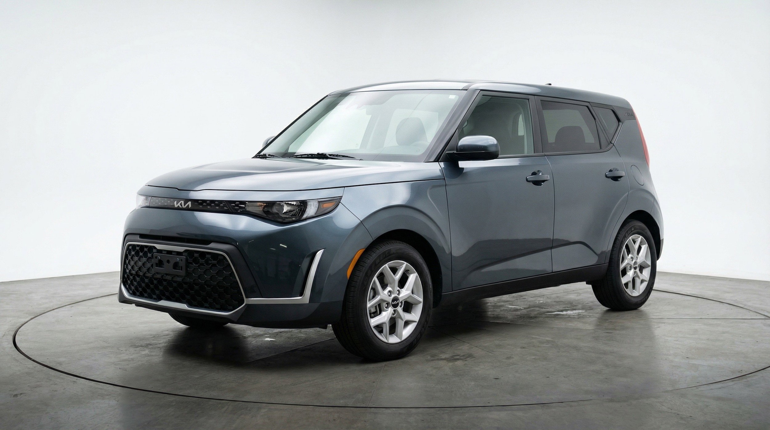 Thumbnail: 2025 Kia Soul - 3