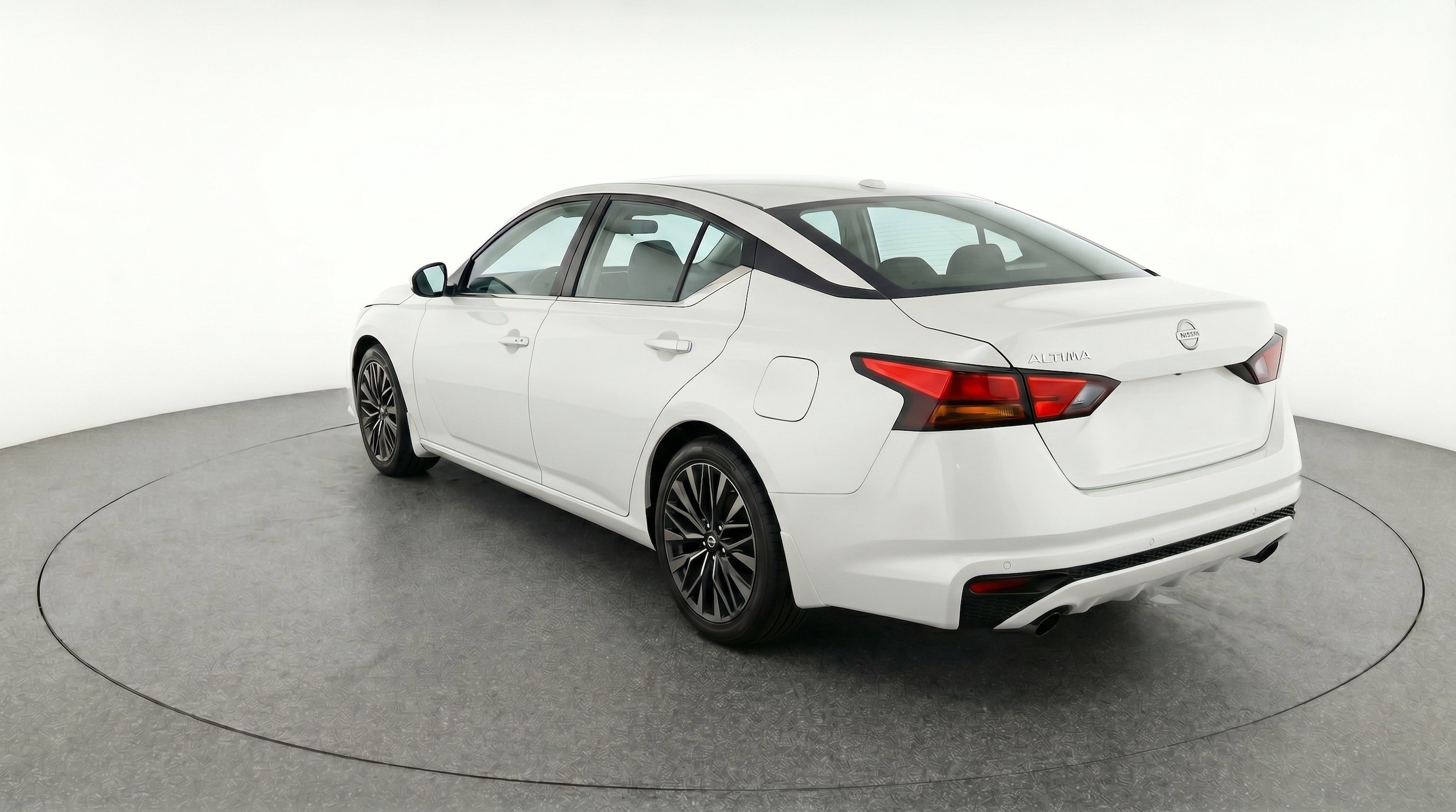 Thumbnail: 2025 Nissan Altima - 6