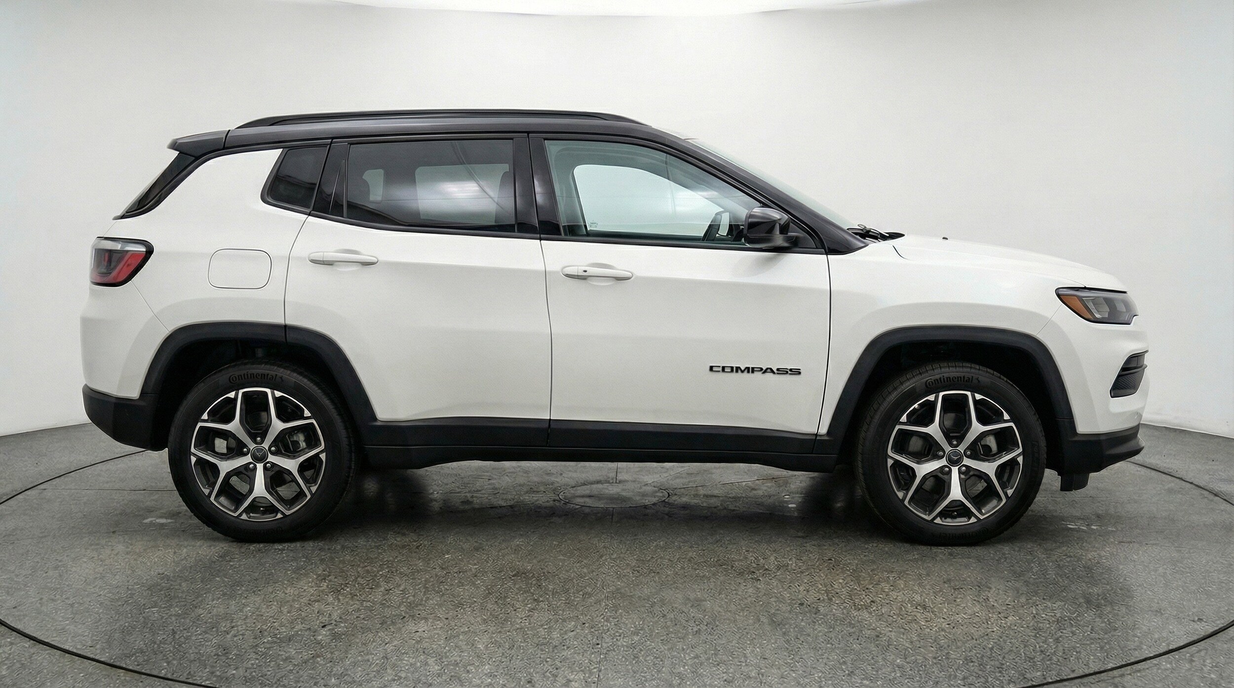 Thumbnail: 2025 Jeep Compass - 11