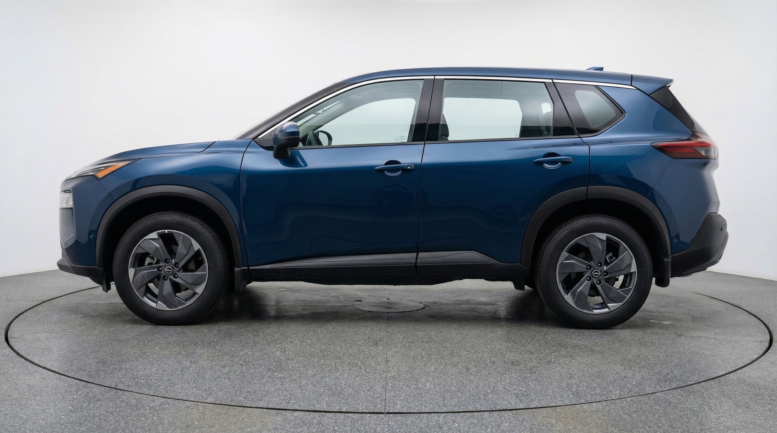 Thumbnail: 2025 Nissan Rogue - 5