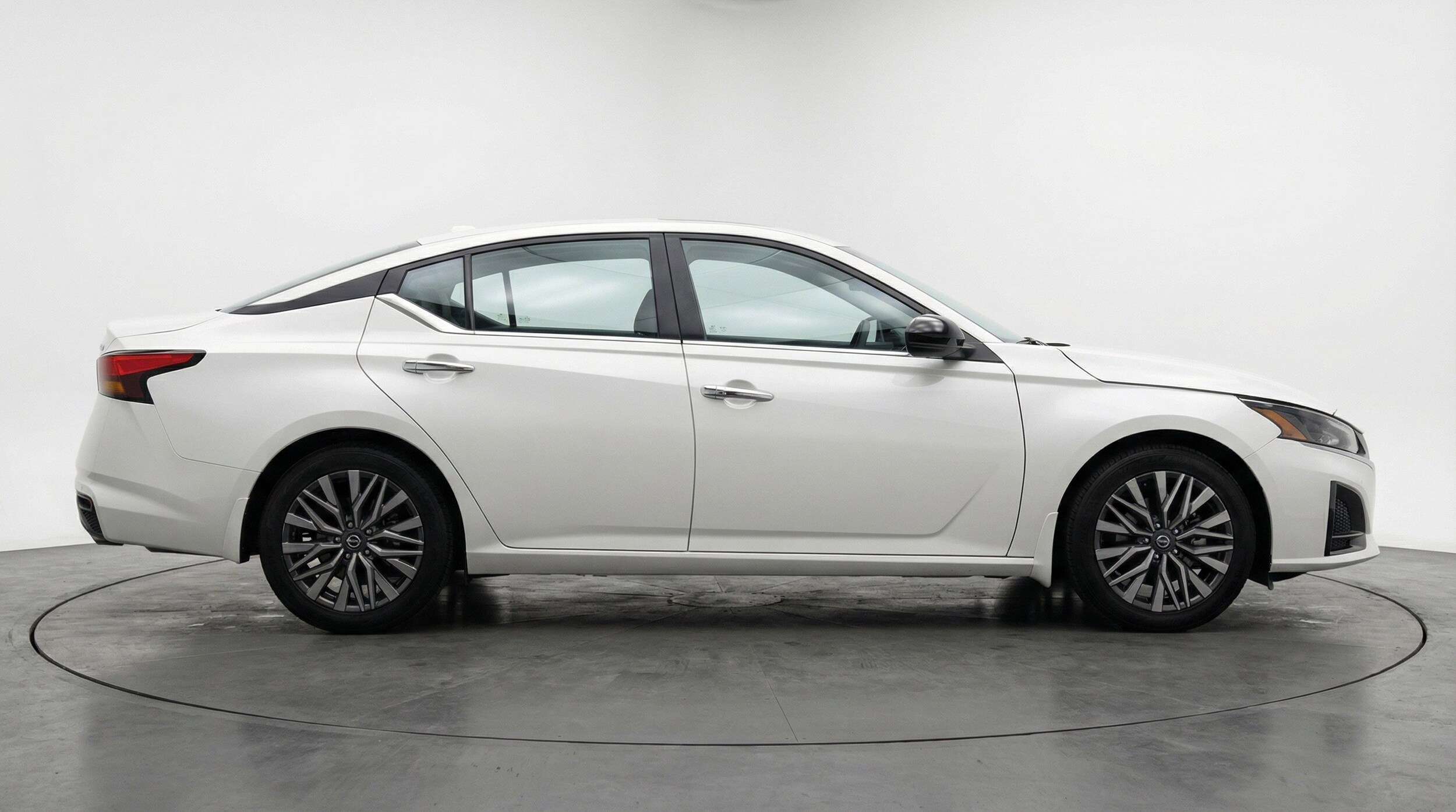 Thumbnail: 2025 Nissan Altima - 11