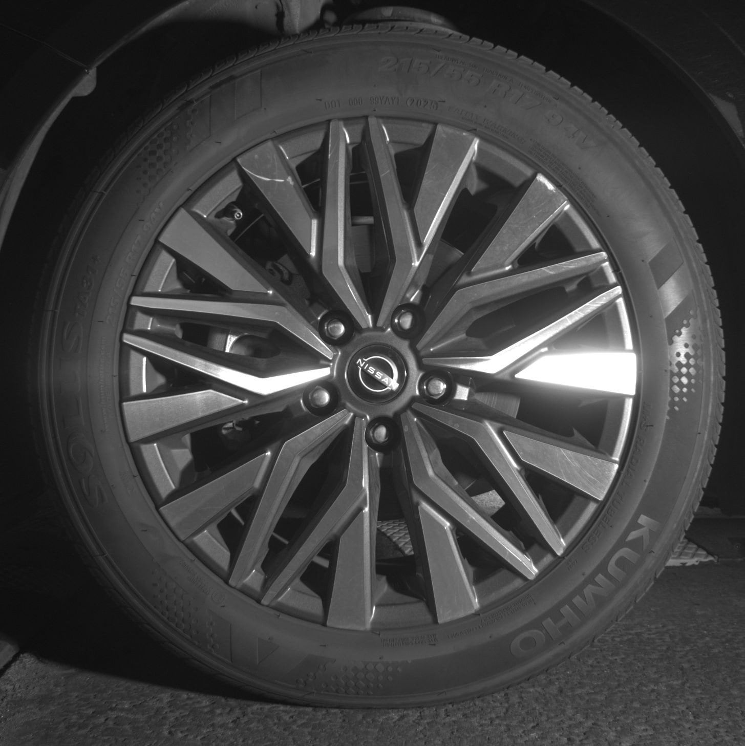 Thumbnail: 2025 Nissan Altima - 12