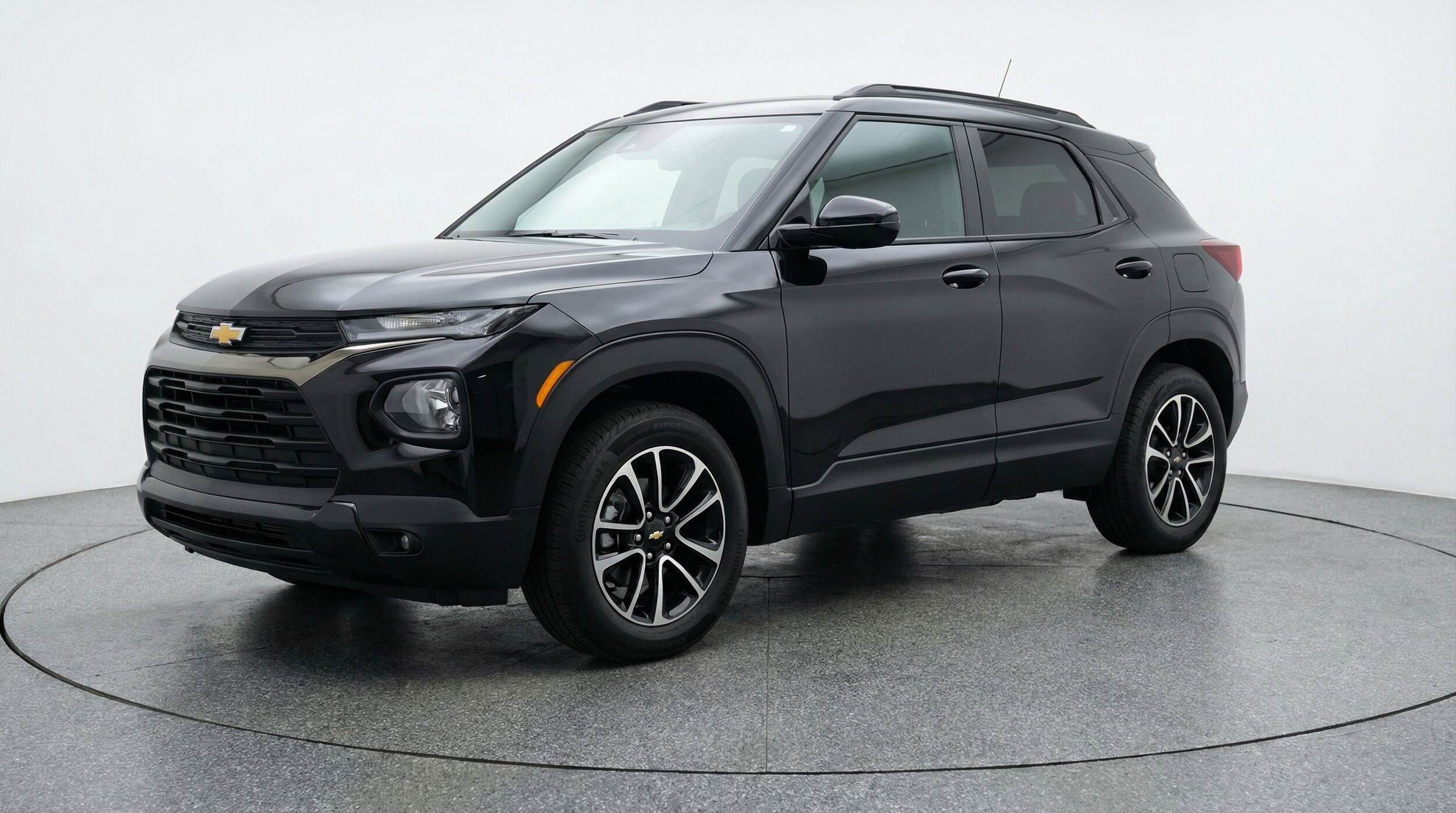 Thumbnail: 2025 Chevrolet TrailBlazer - 3