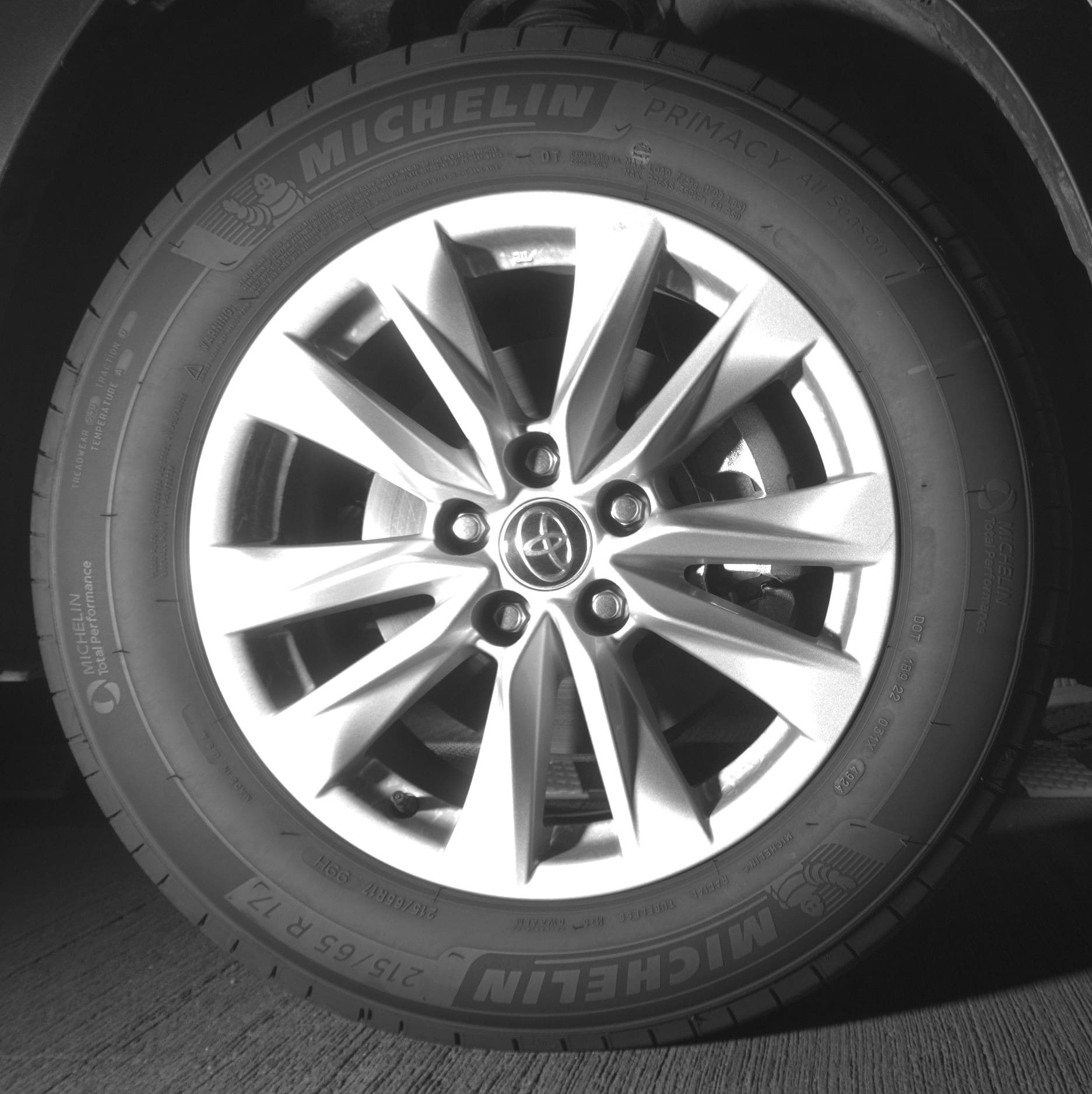 Thumbnail: 2025 Toyota Corolla Cross - 10