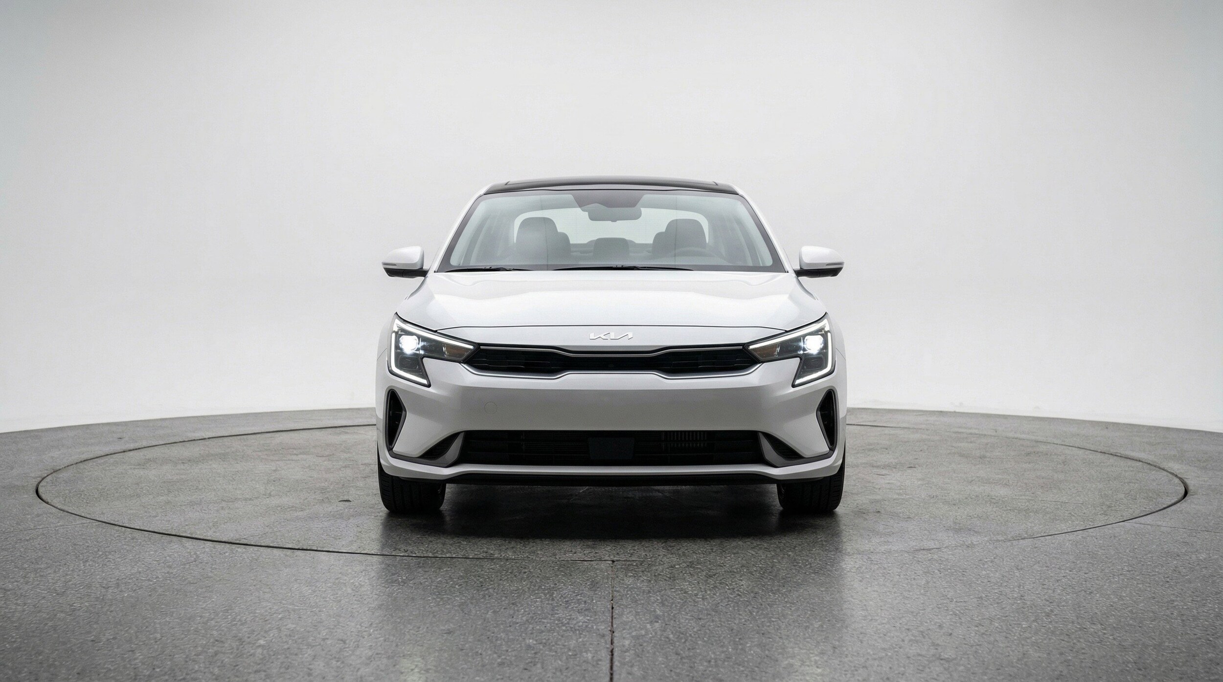 Thumbnail: 2025 Kia K4 - 2