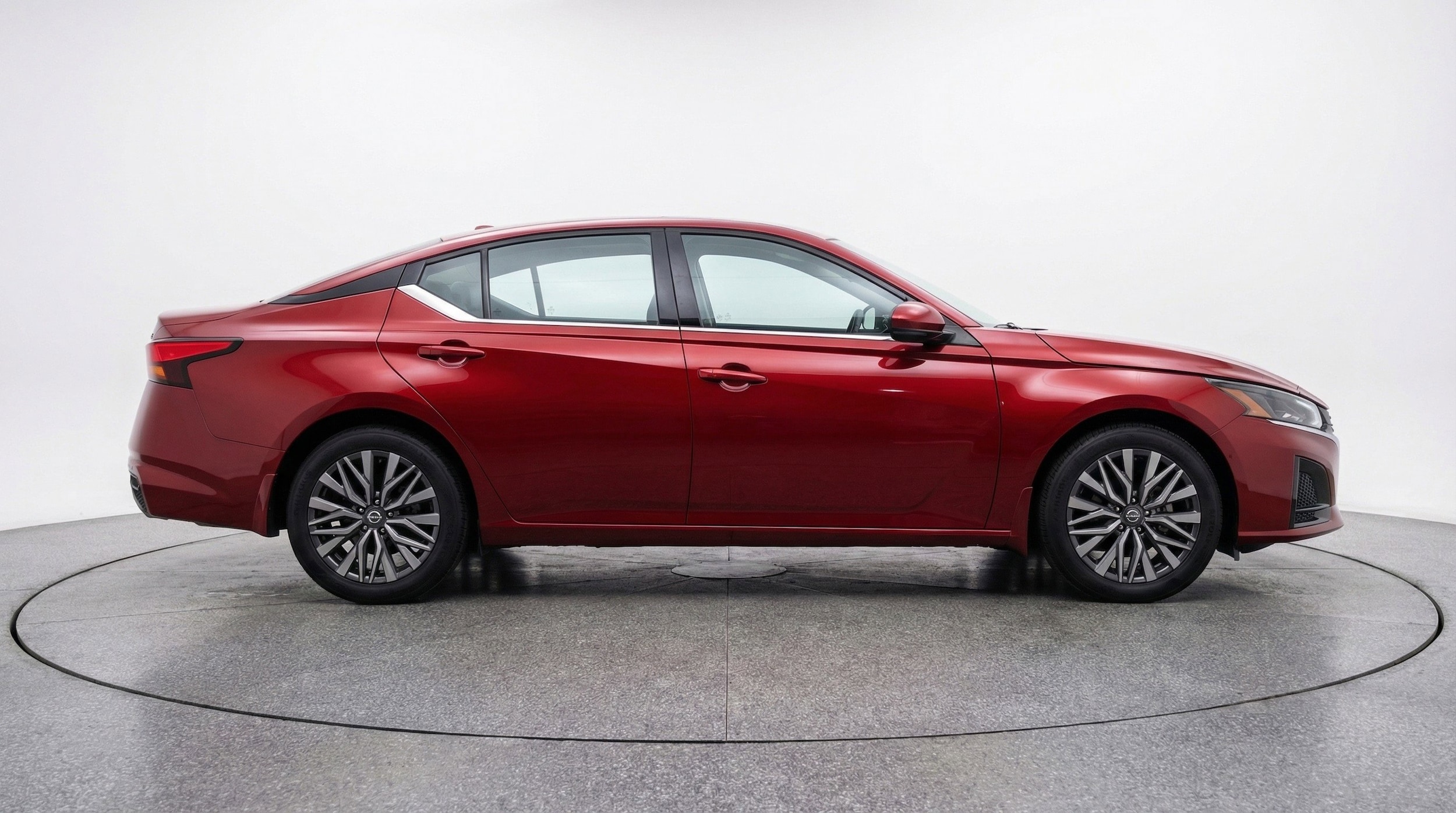 Thumbnail: 2025 Nissan Altima - 11