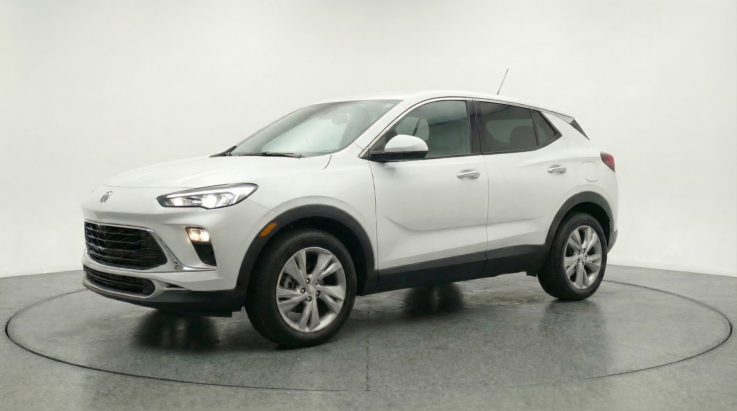 Thumbnail: 2025 Buick Encore GX - 3