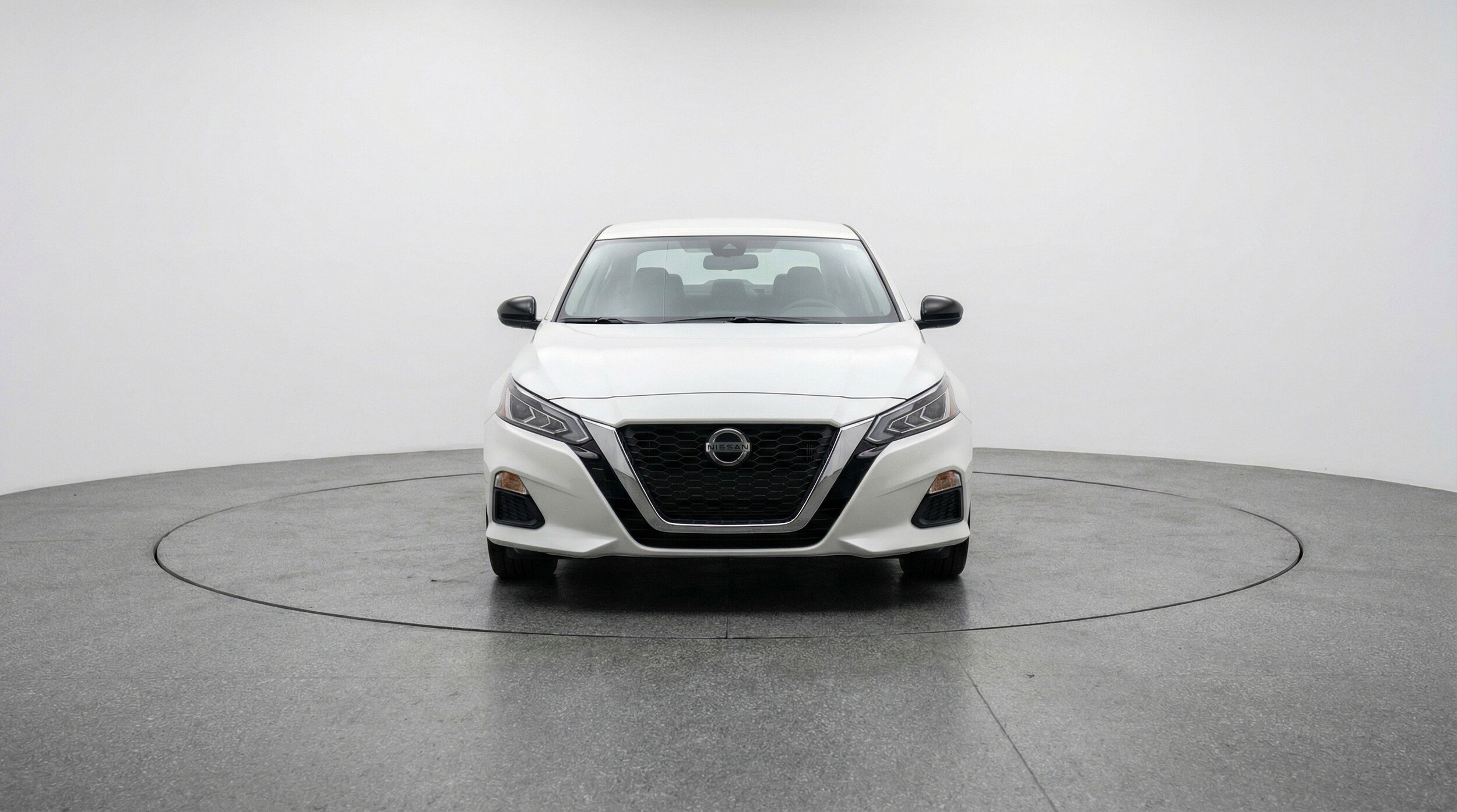 Thumbnail: 2025 Nissan Altima - 2