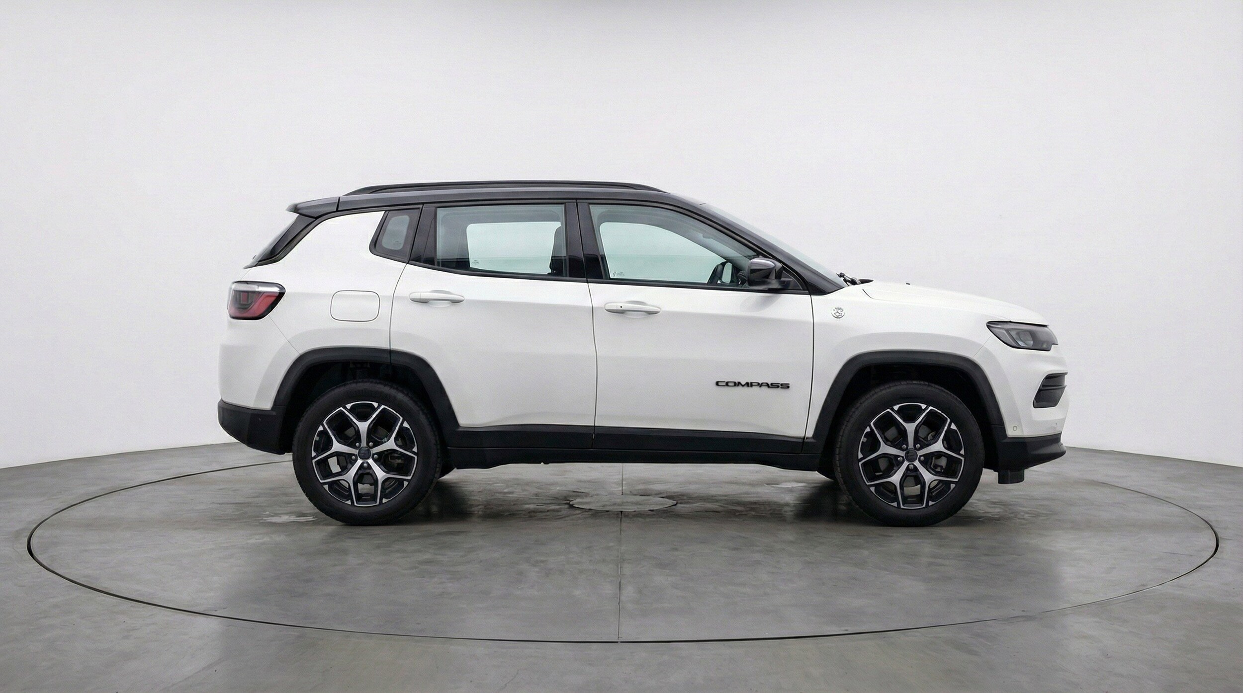 Thumbnail: 2025 Jeep Compass - 11
