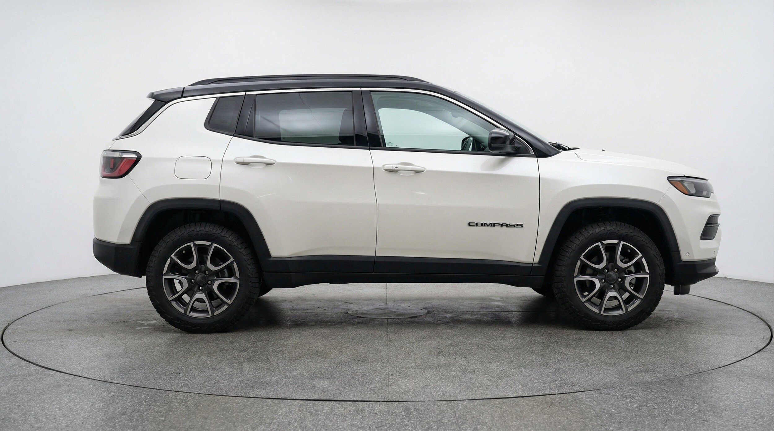 Thumbnail: 2025 Jeep Compass - 11