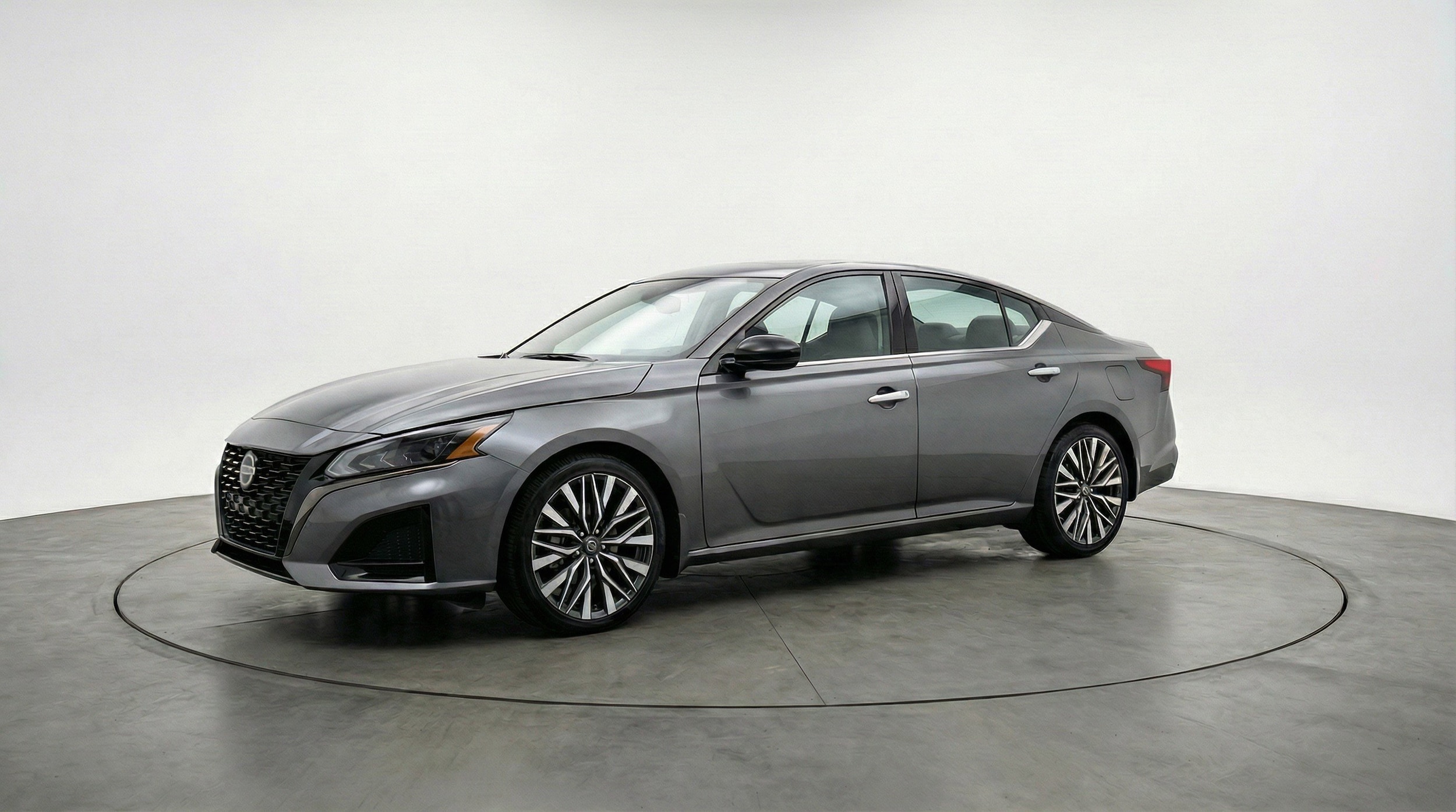 Thumbnail: 2025 Nissan Altima - 3