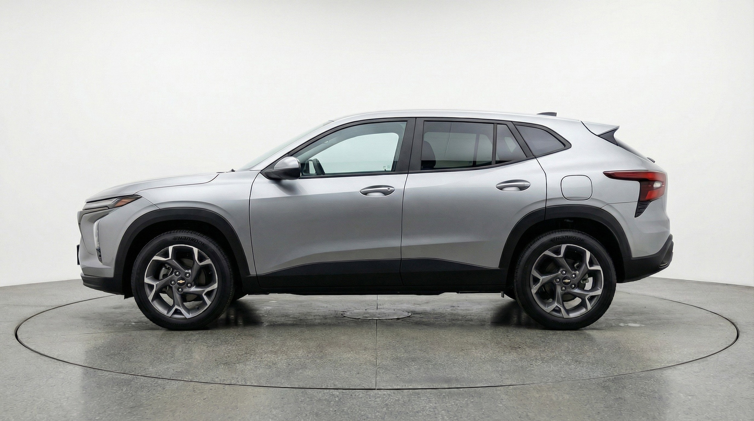 Thumbnail: 2025 Chevrolet Trax - 5