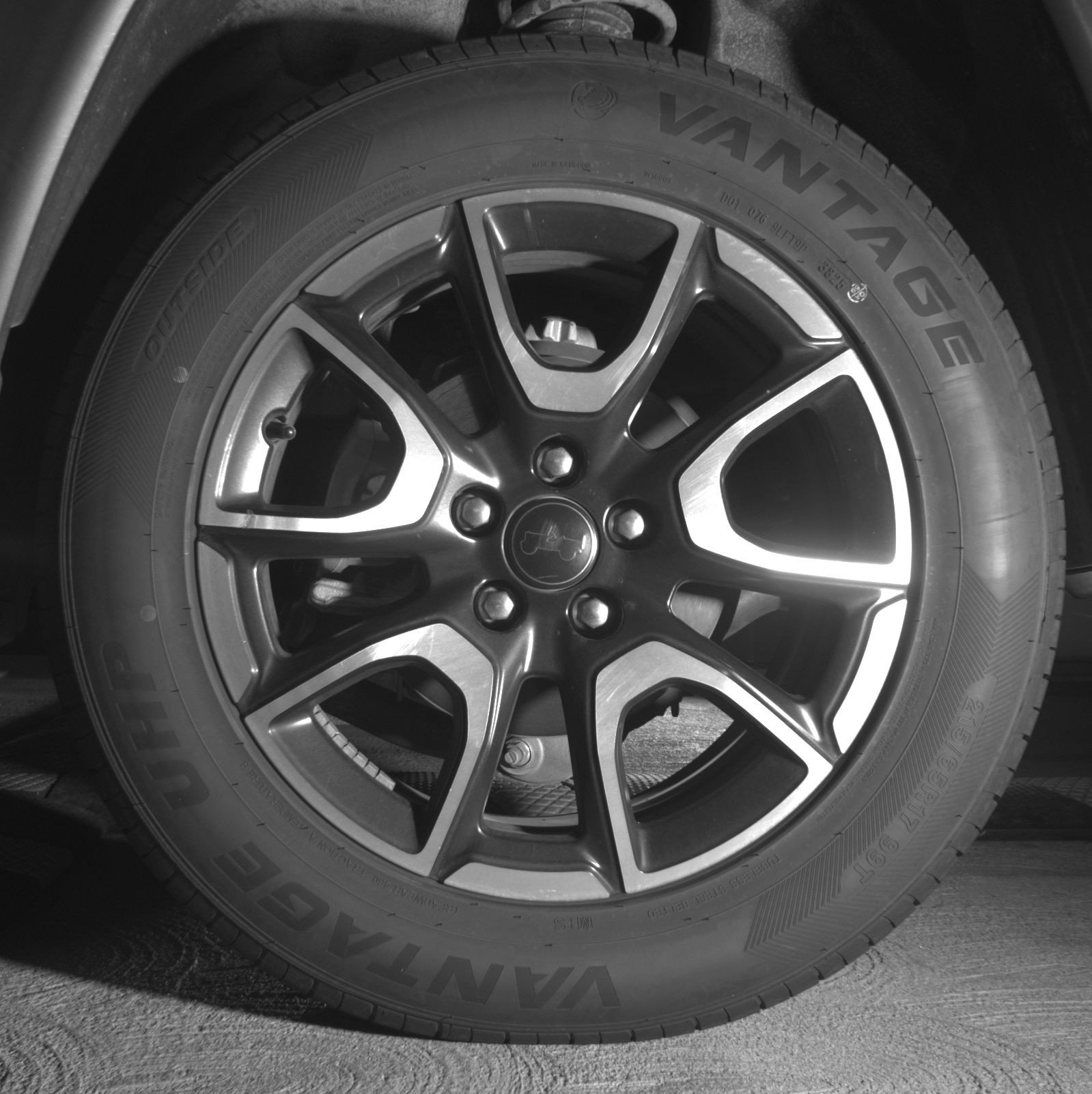 Thumbnail: 2025 Jeep Compass - 14