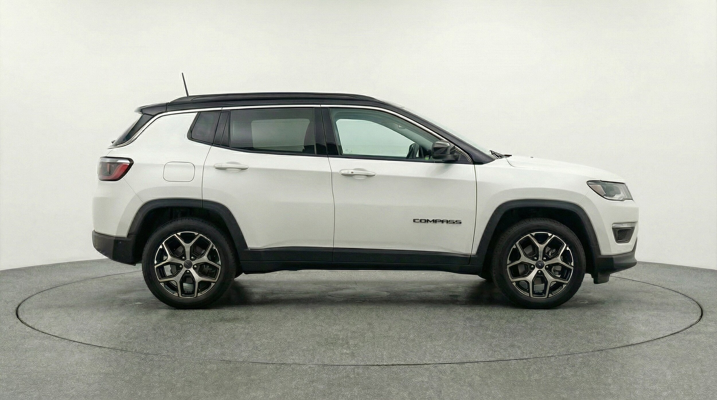 Thumbnail: 2025 Jeep Compass - 11