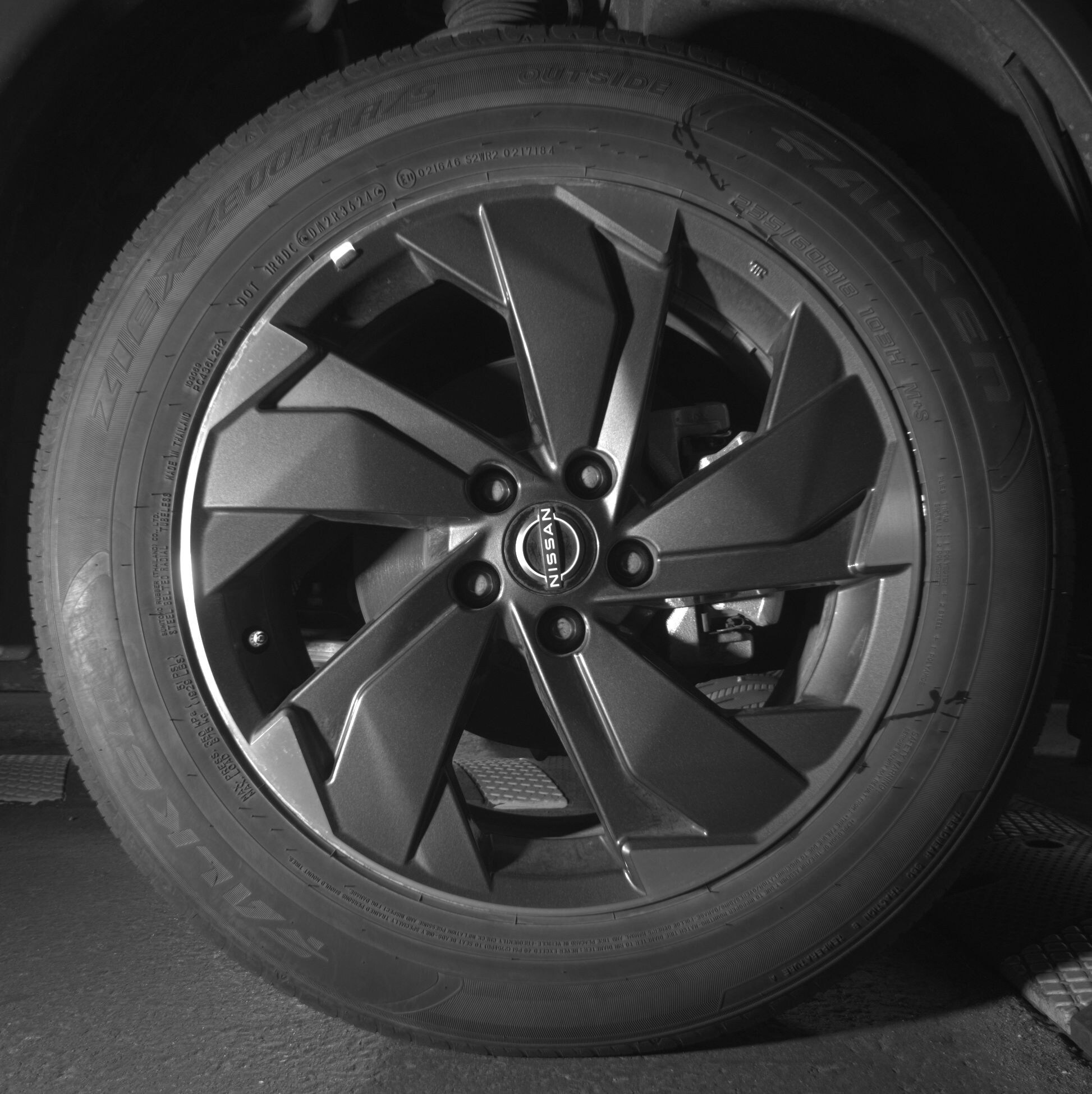 Thumbnail: 2025 Nissan Rogue - 10