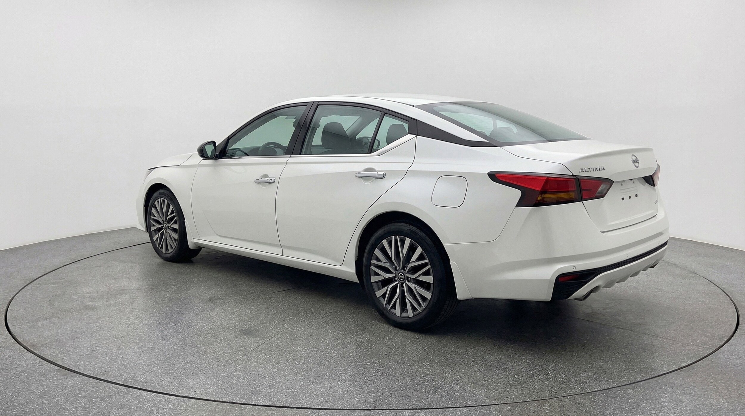 Thumbnail: 2025 Nissan Altima - 6