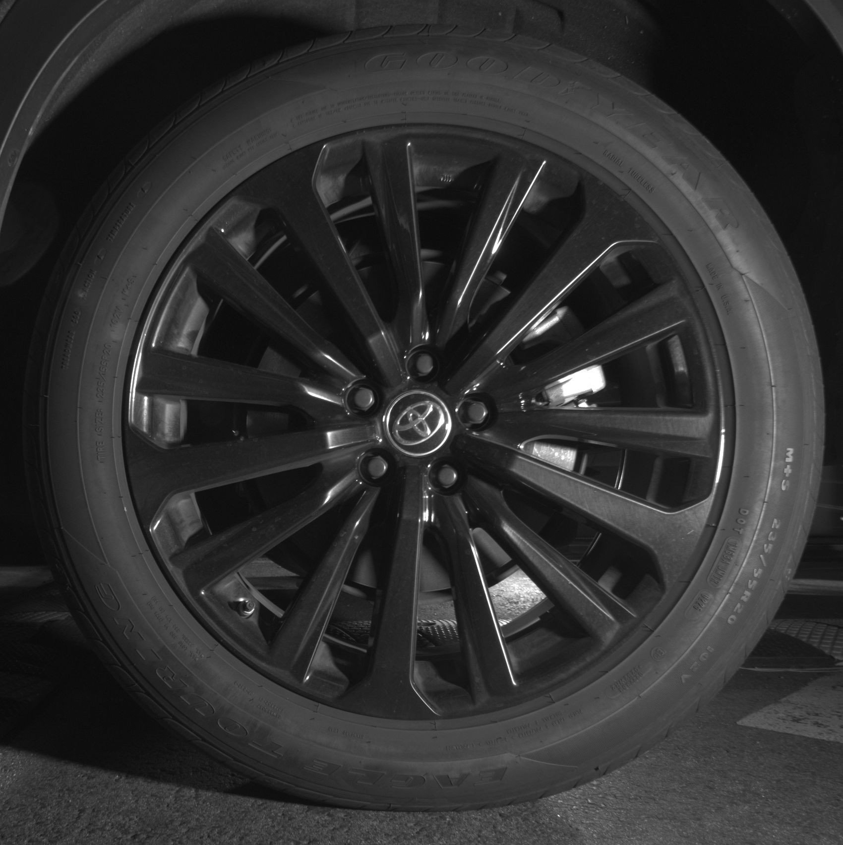 Thumbnail: 2025 Toyota Highlander - 14