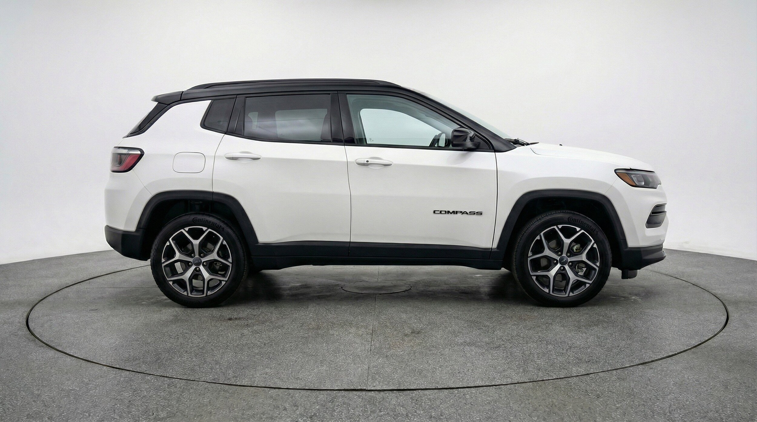 Thumbnail: 2025 Jeep Compass - 11