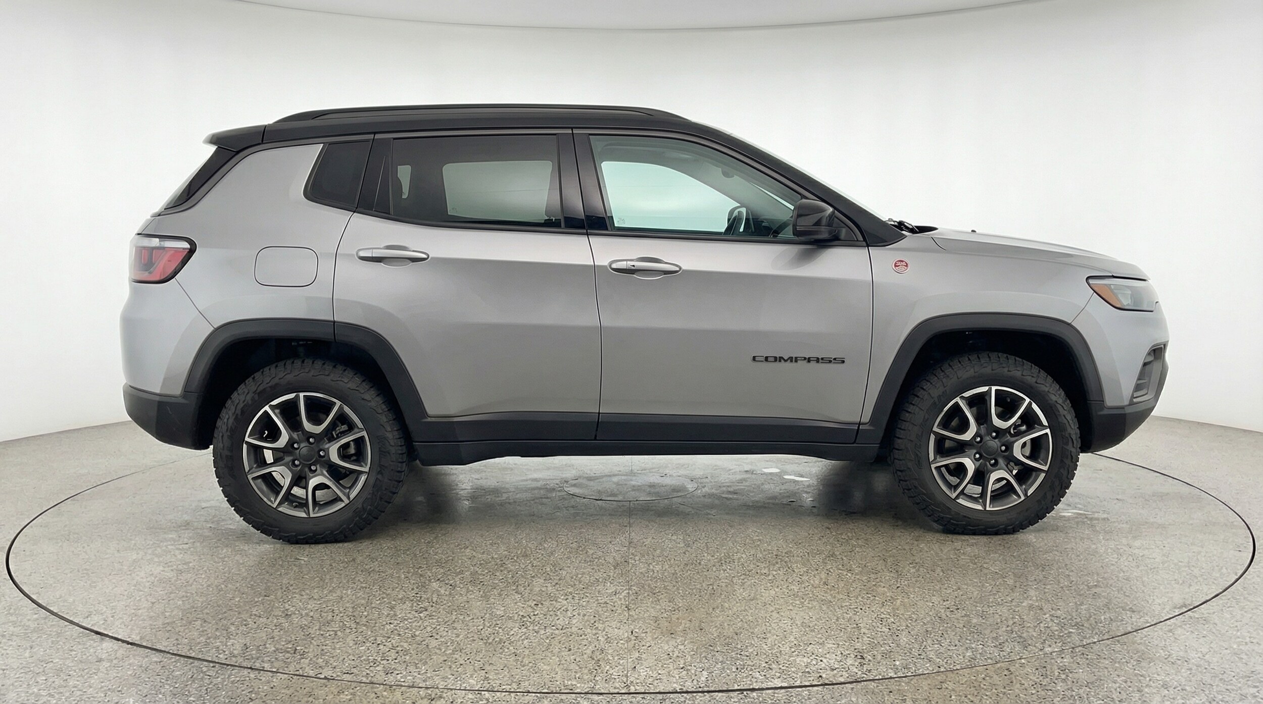 Thumbnail: 2025 Jeep Compass - 8
