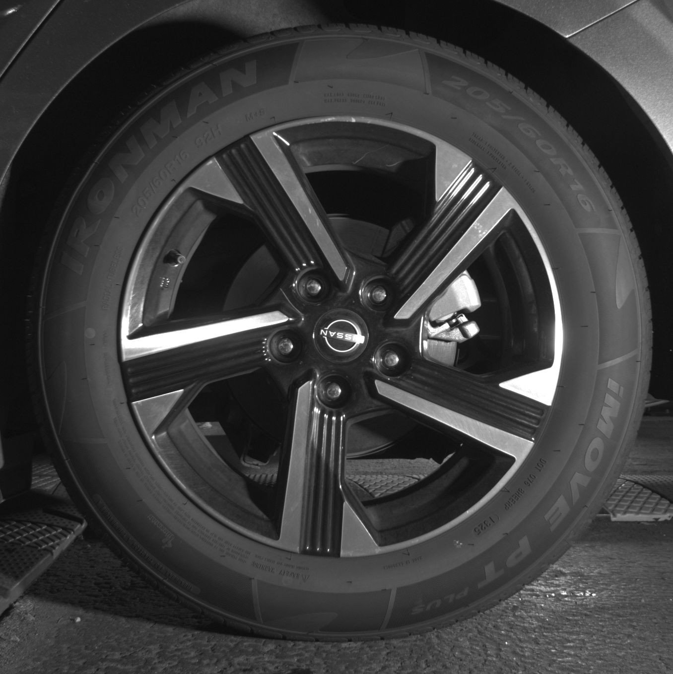 Thumbnail: 2025 Nissan Sentra - 14