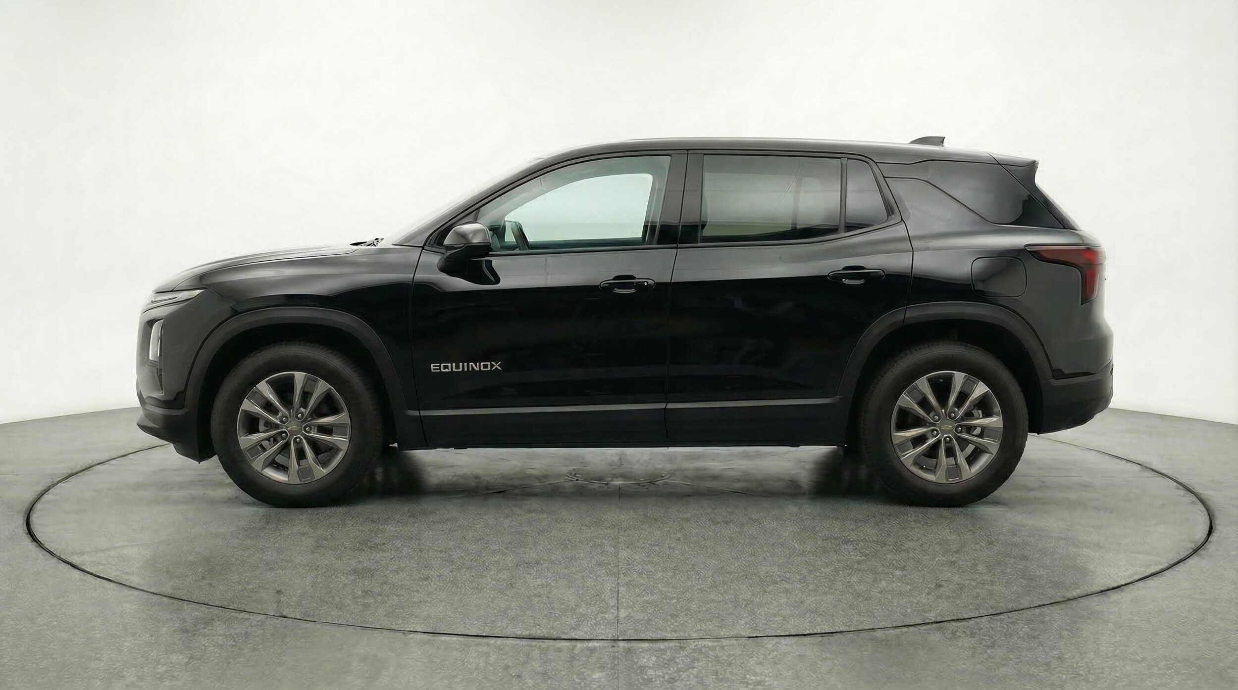 Thumbnail: 2025 Chevrolet Equinox - 4