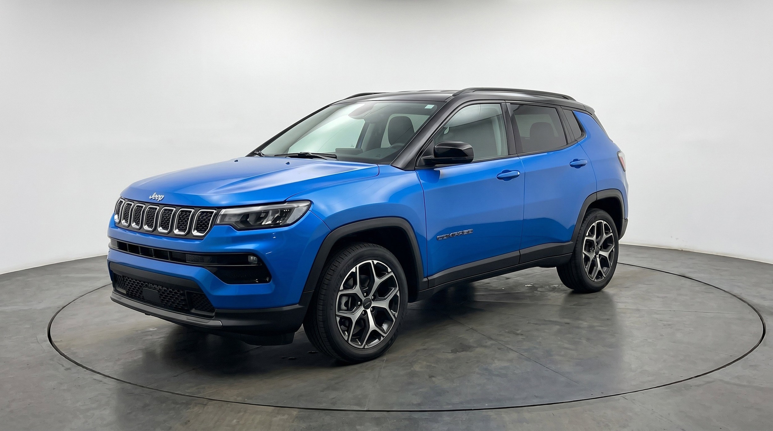 Thumbnail: 2025 Jeep Compass - 3