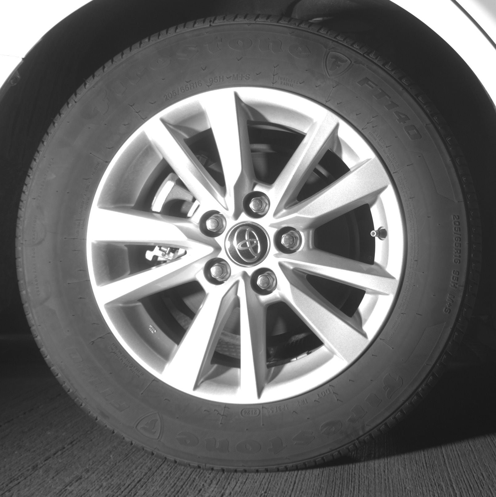 Thumbnail: 2025 Toyota Camry - 12