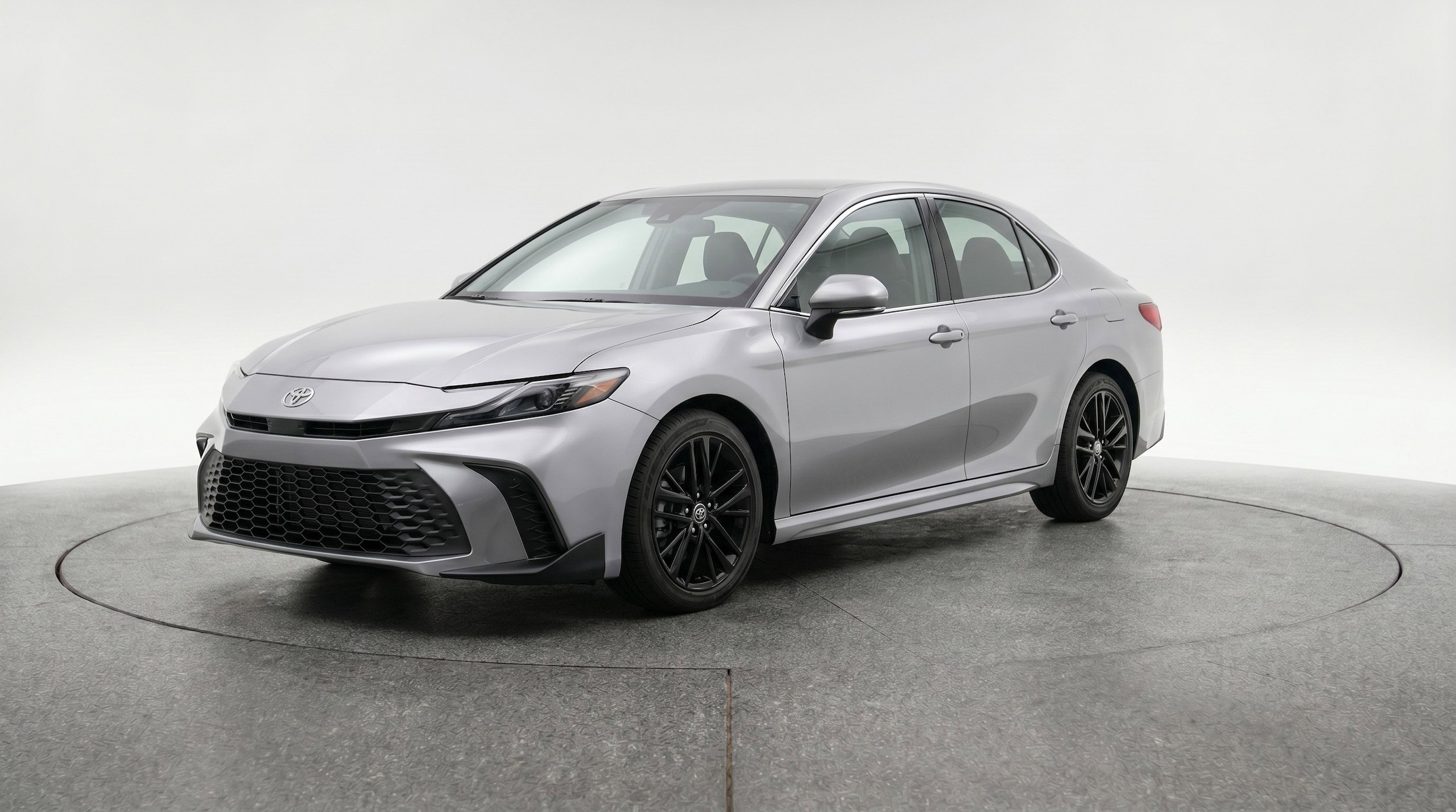 Thumbnail: 2025 Toyota Camry - 3
