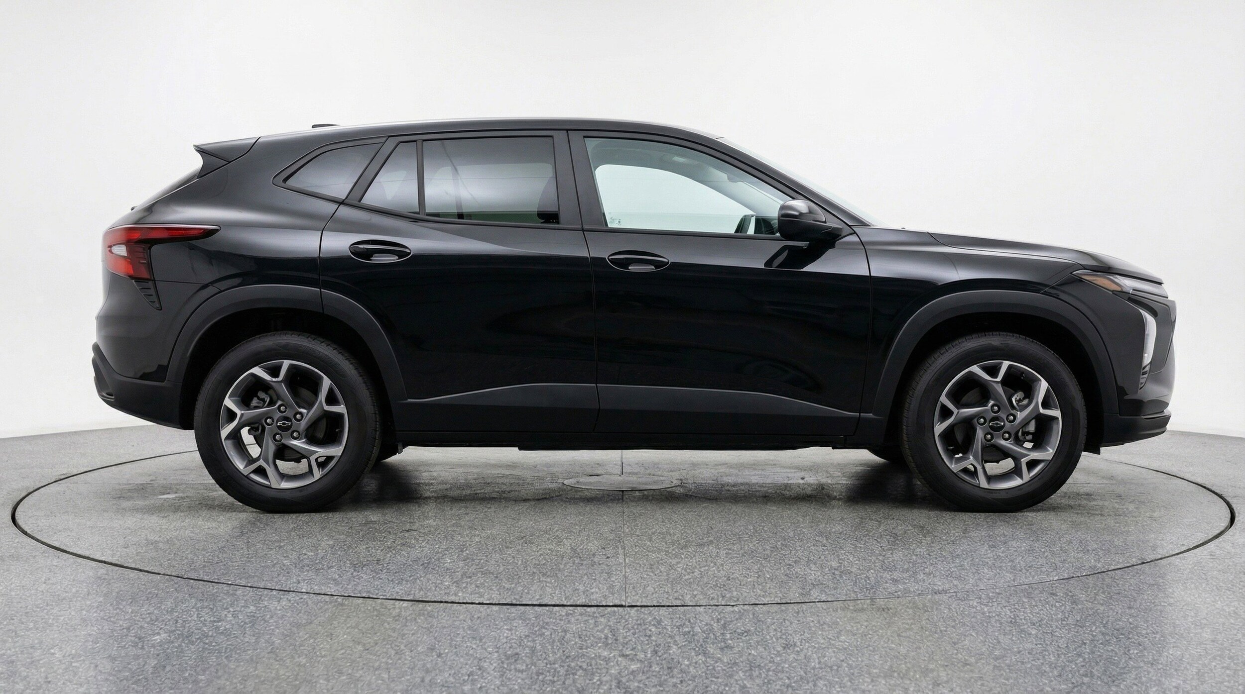 Thumbnail: 2025 Chevrolet Trax - 11