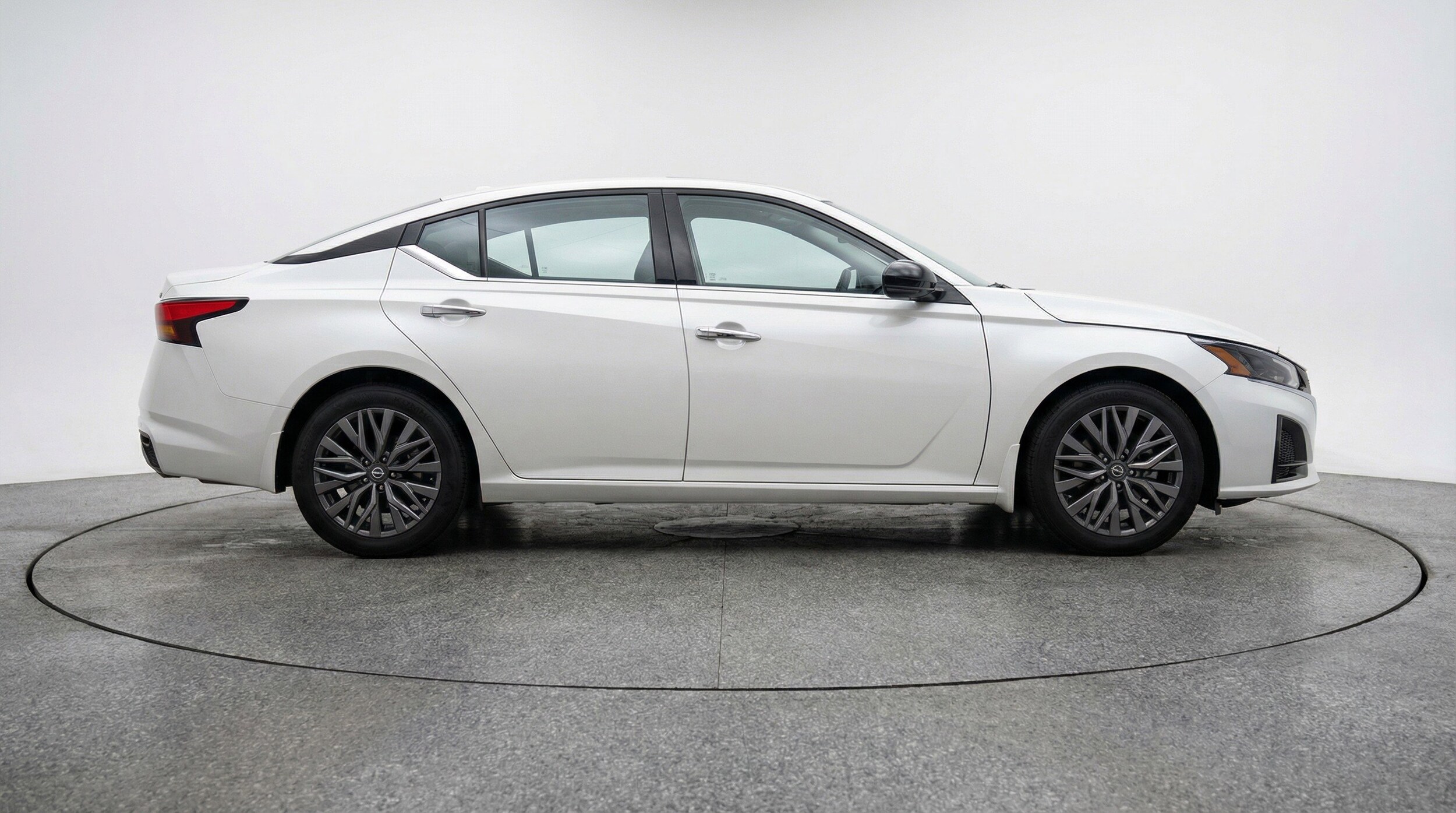 Thumbnail: 2025 Nissan Altima - 11