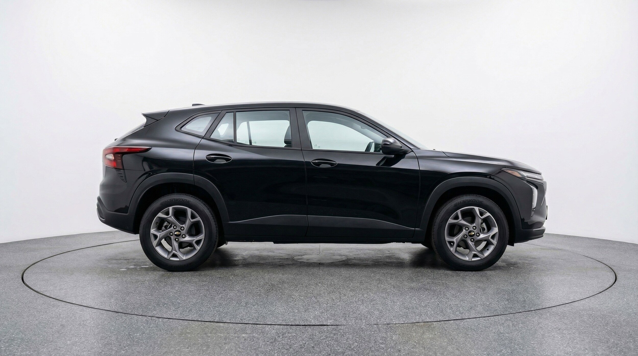 Thumbnail: 2025 Chevrolet Trax - 11