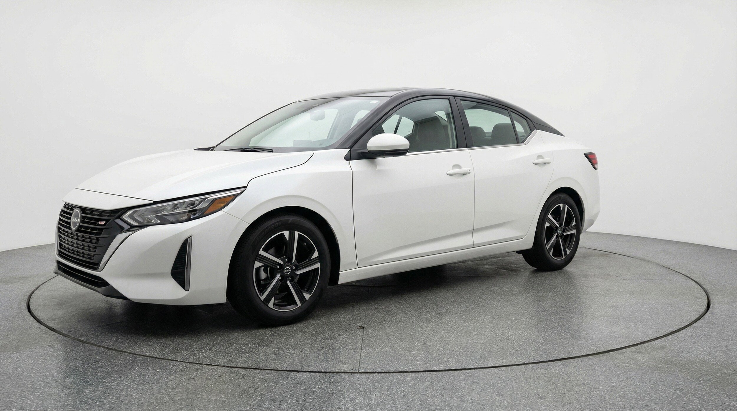 Thumbnail: 2025 Nissan Sentra - 3