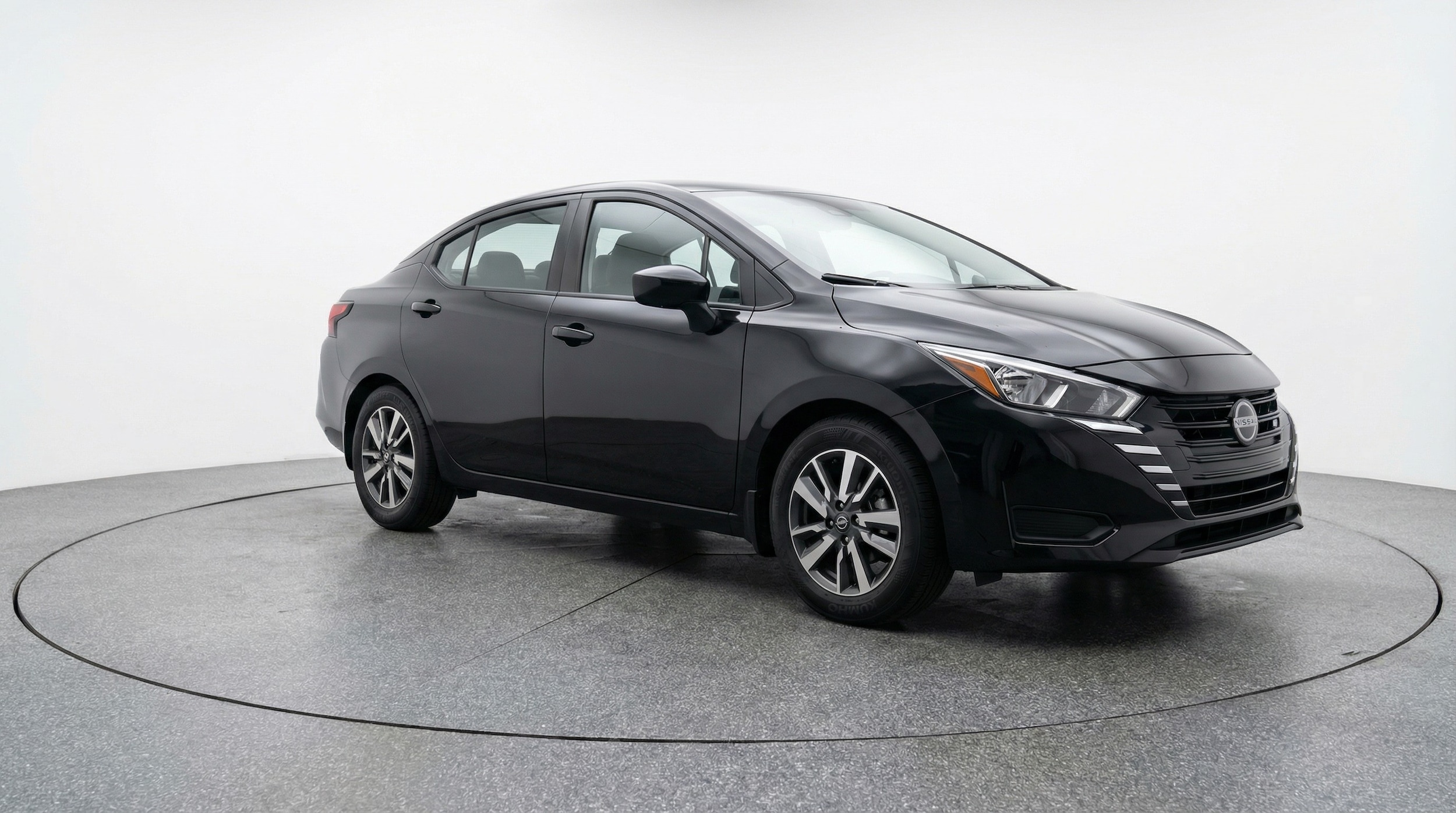 2025 Nissan Versa Sedan SV