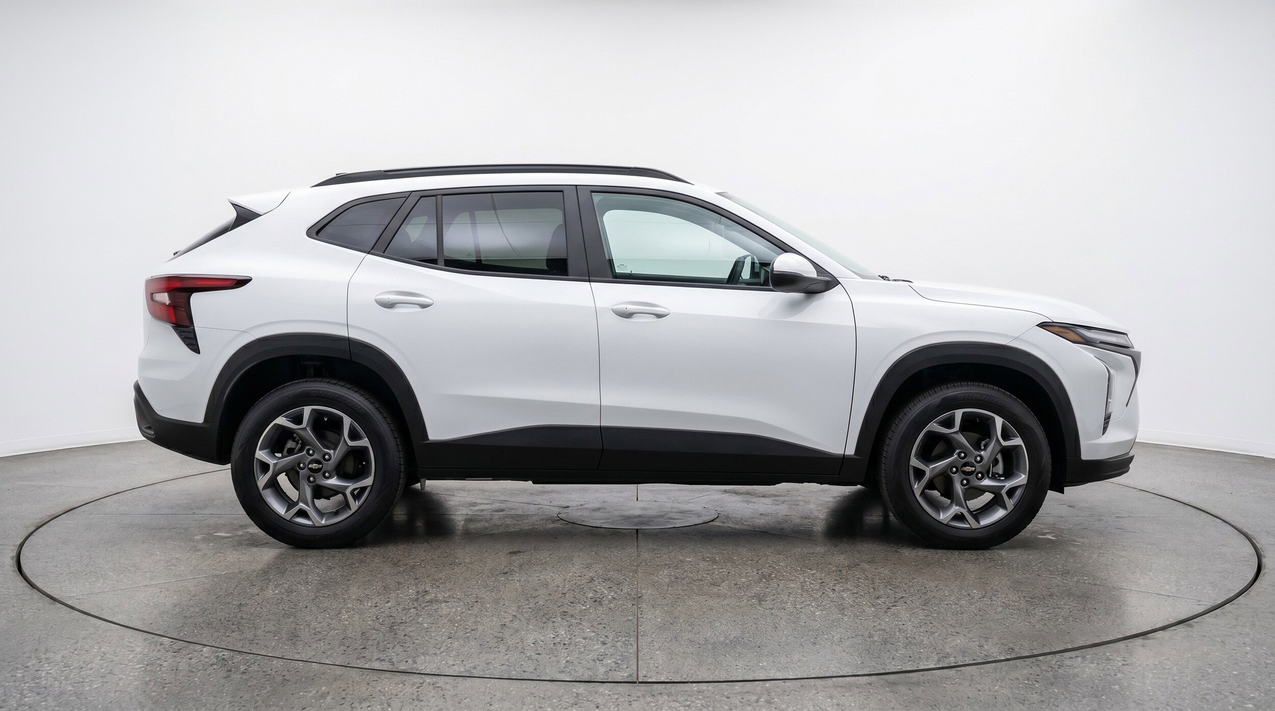 Thumbnail: 2025 Chevrolet Trax - 11