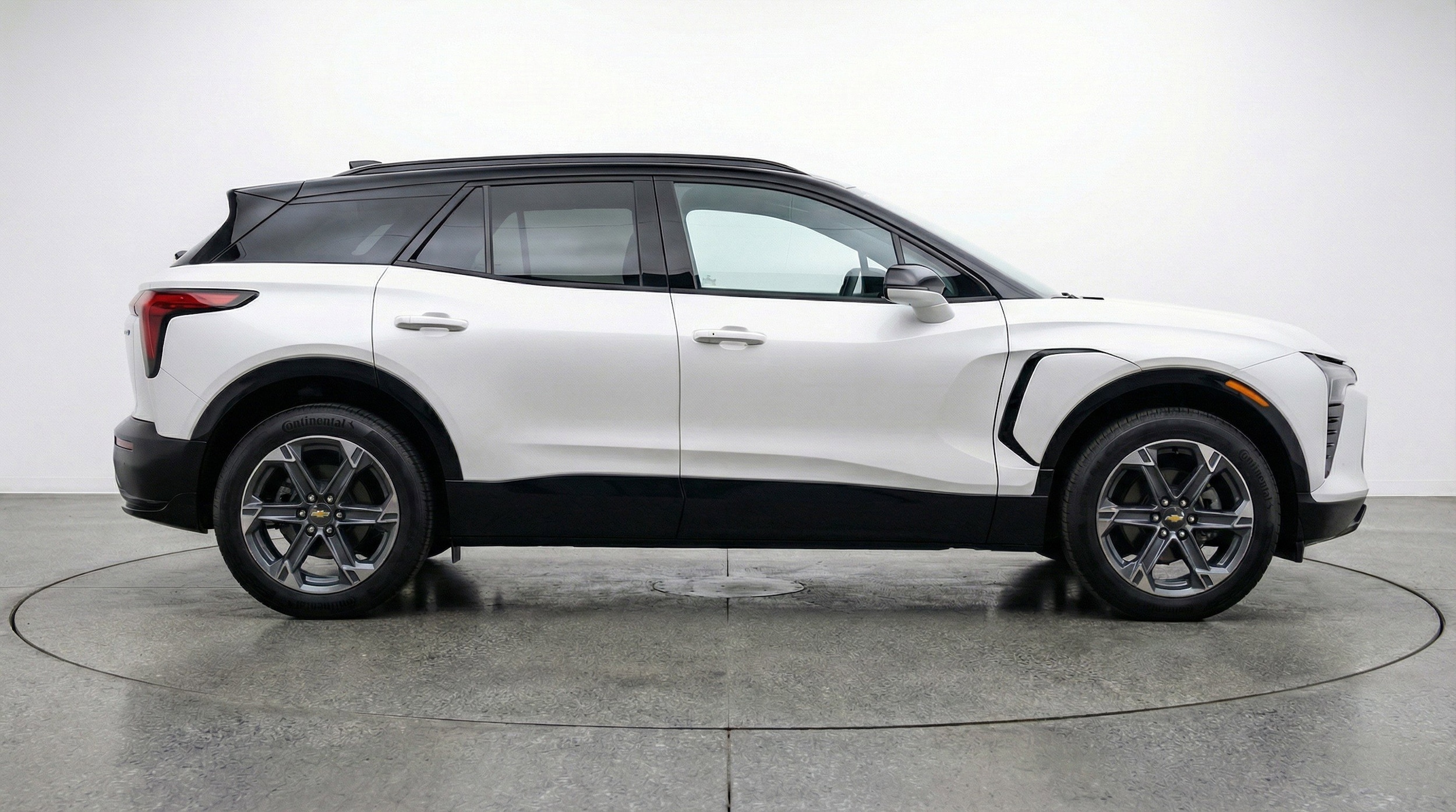 Thumbnail: 2025 Chevrolet Blazer - 11