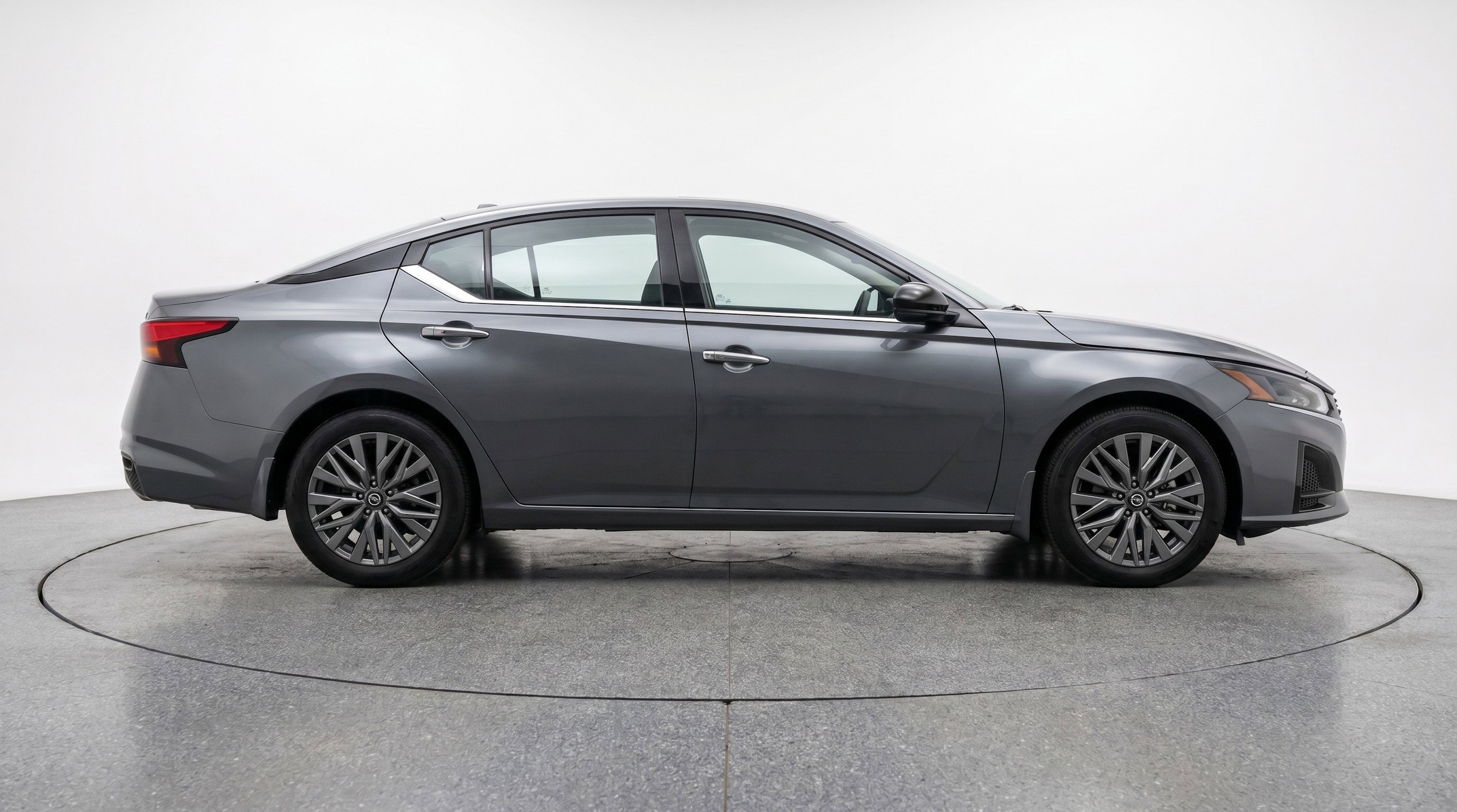 Thumbnail: 2025 Nissan Altima - 11