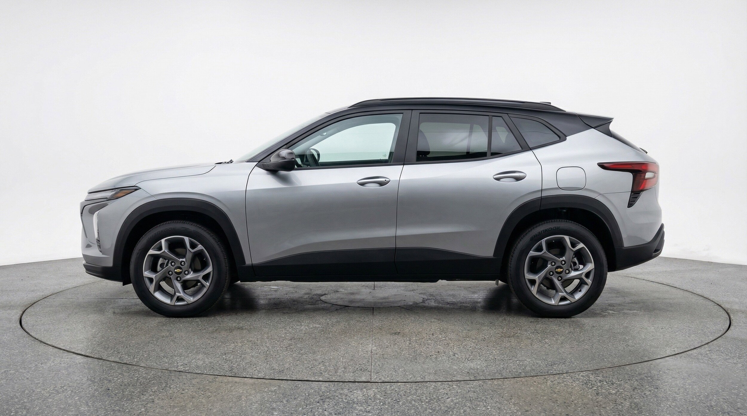 Thumbnail: 2025 Chevrolet Trax - 5