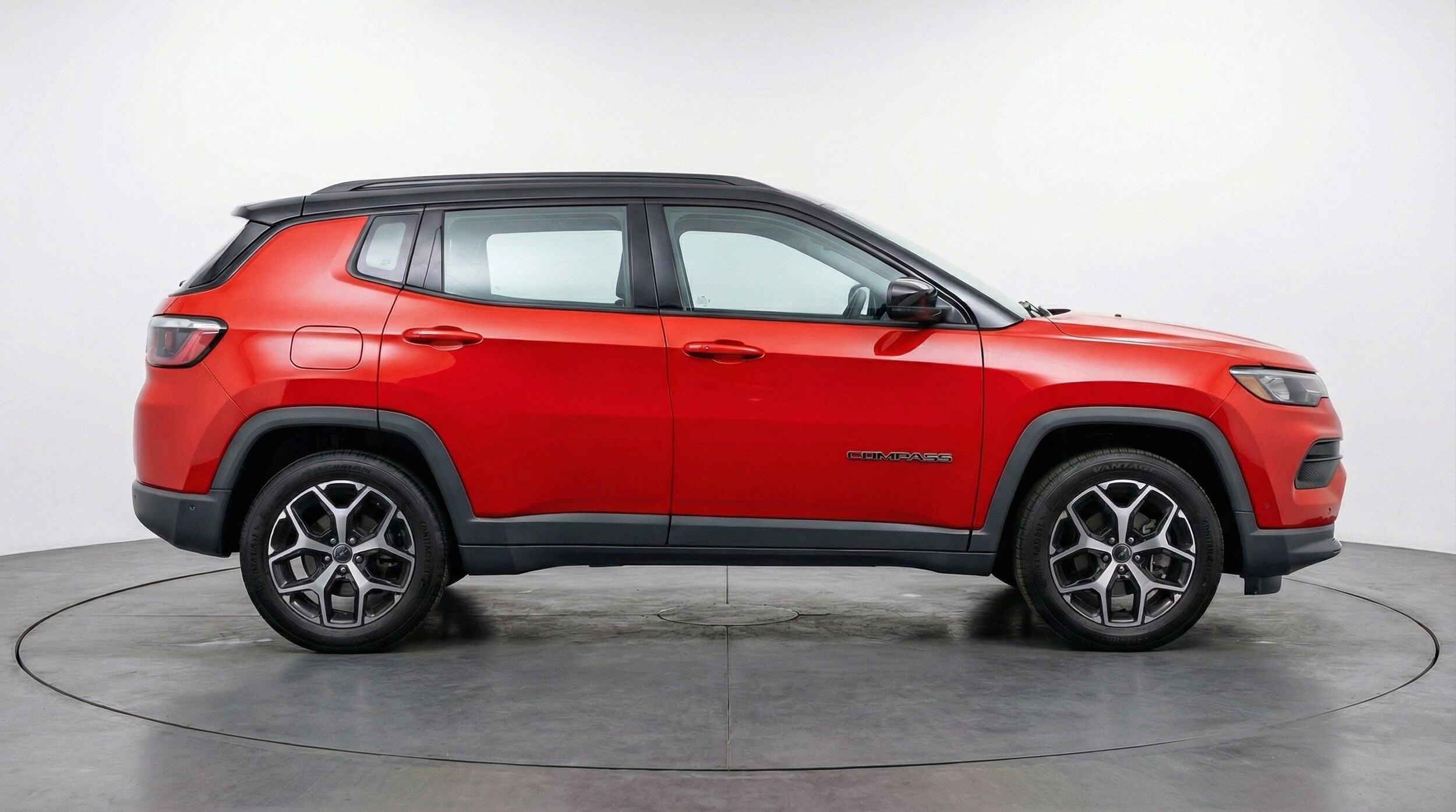Thumbnail: 2025 Jeep Compass - 11