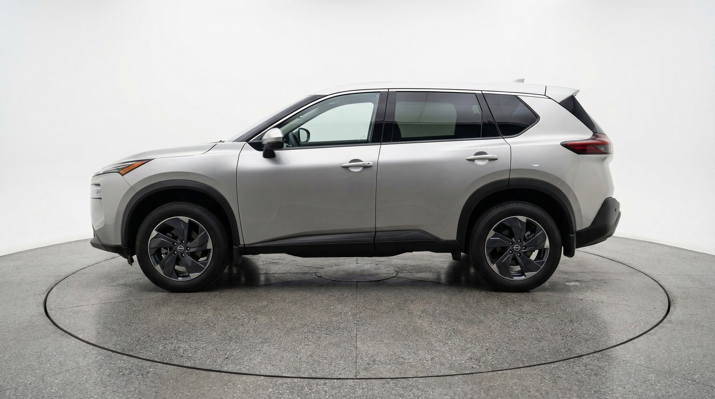 Thumbnail: 2025 Nissan Rogue - 5