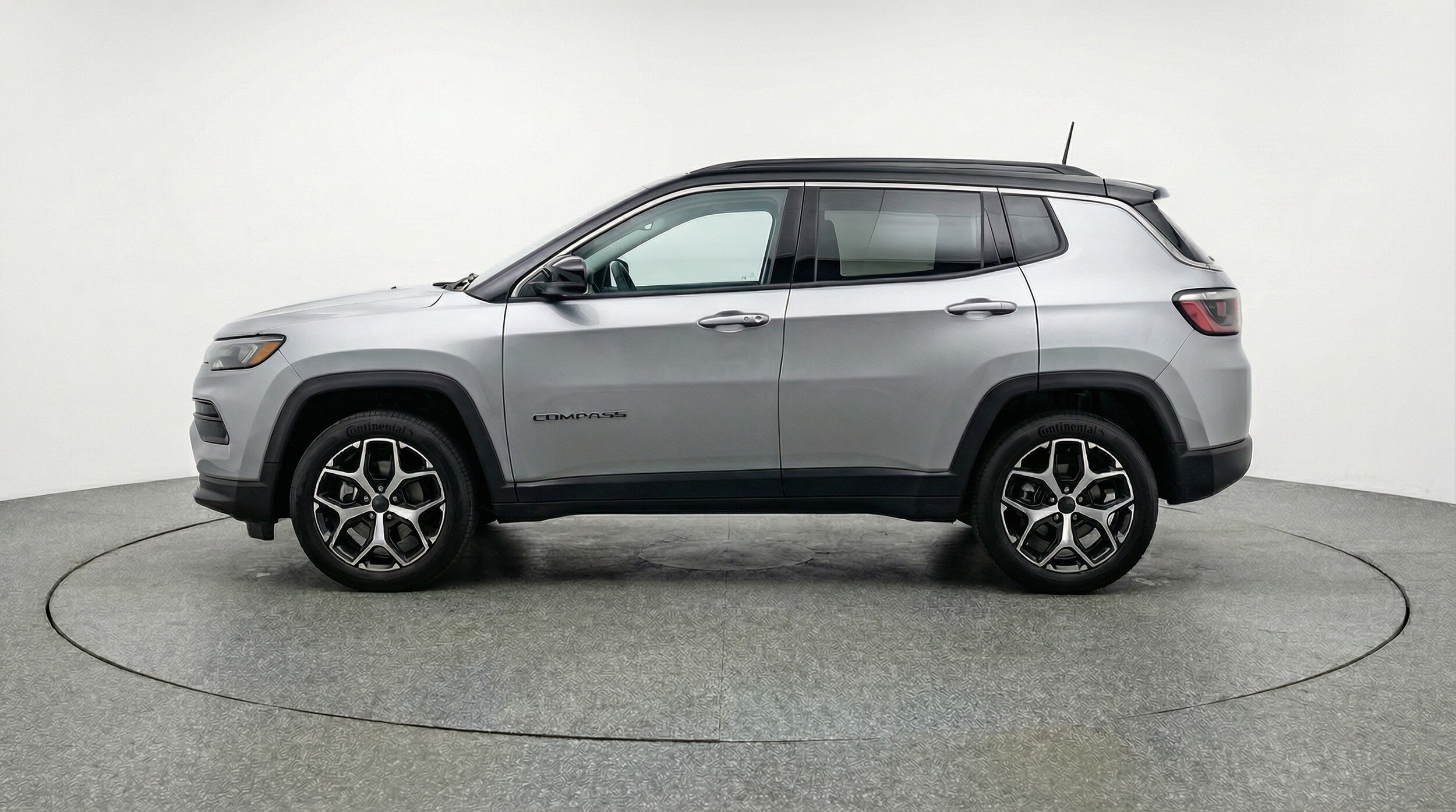 Thumbnail: 2025 Jeep Compass - 4