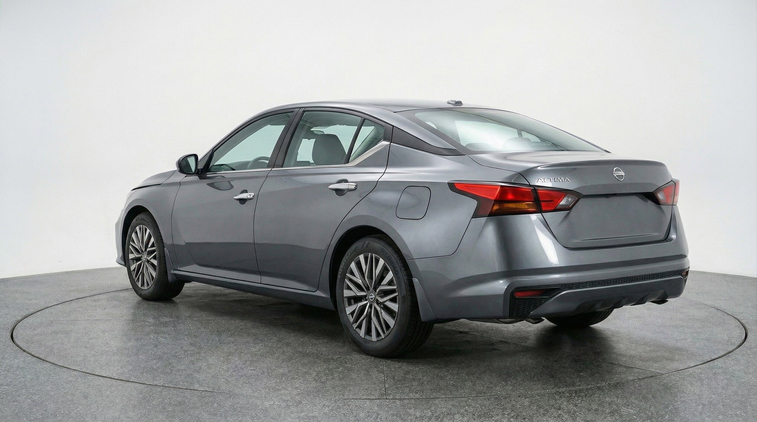 Thumbnail: 2025 Nissan Altima - 6
