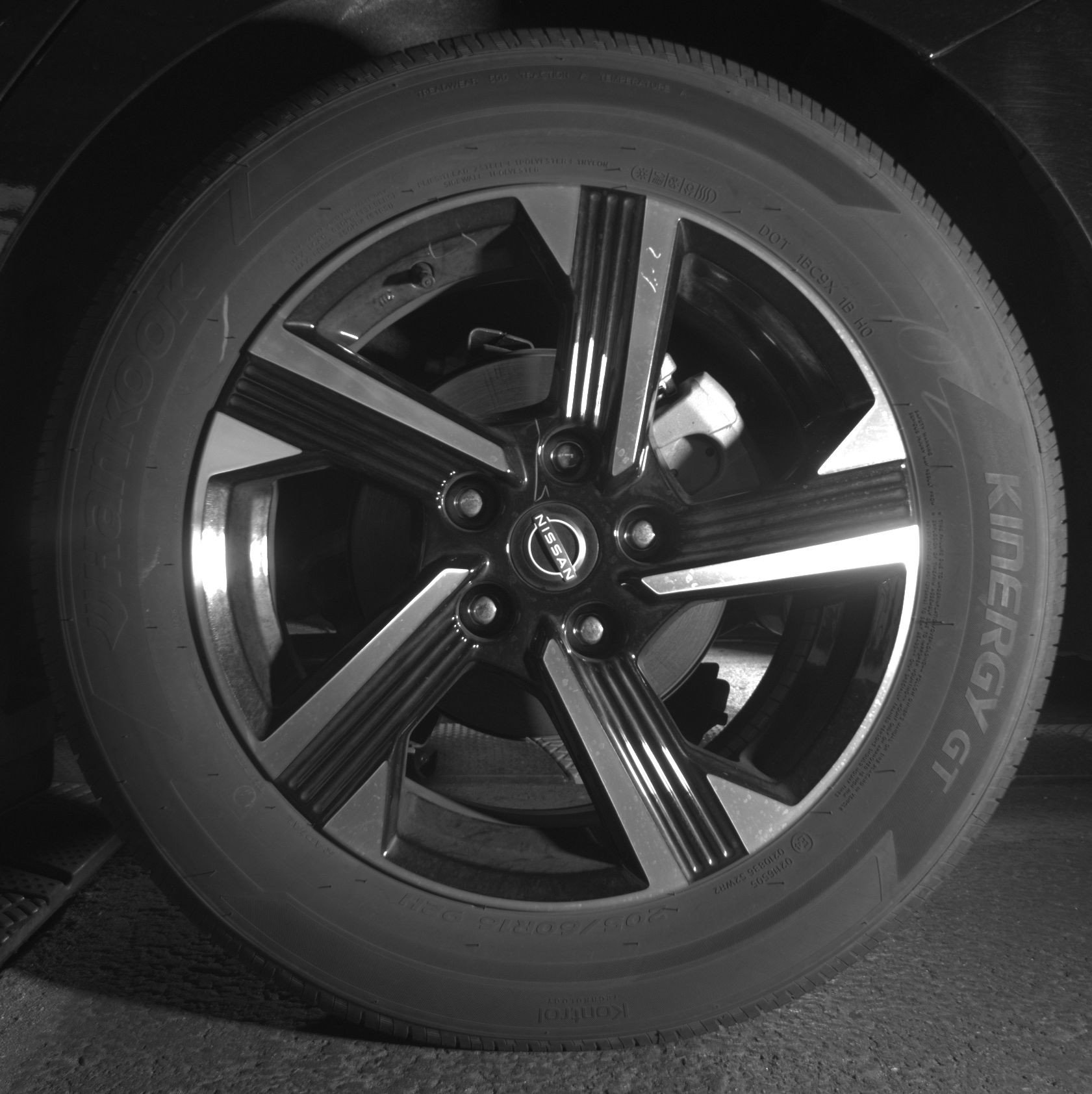 Thumbnail: 2025 Nissan Sentra - 14