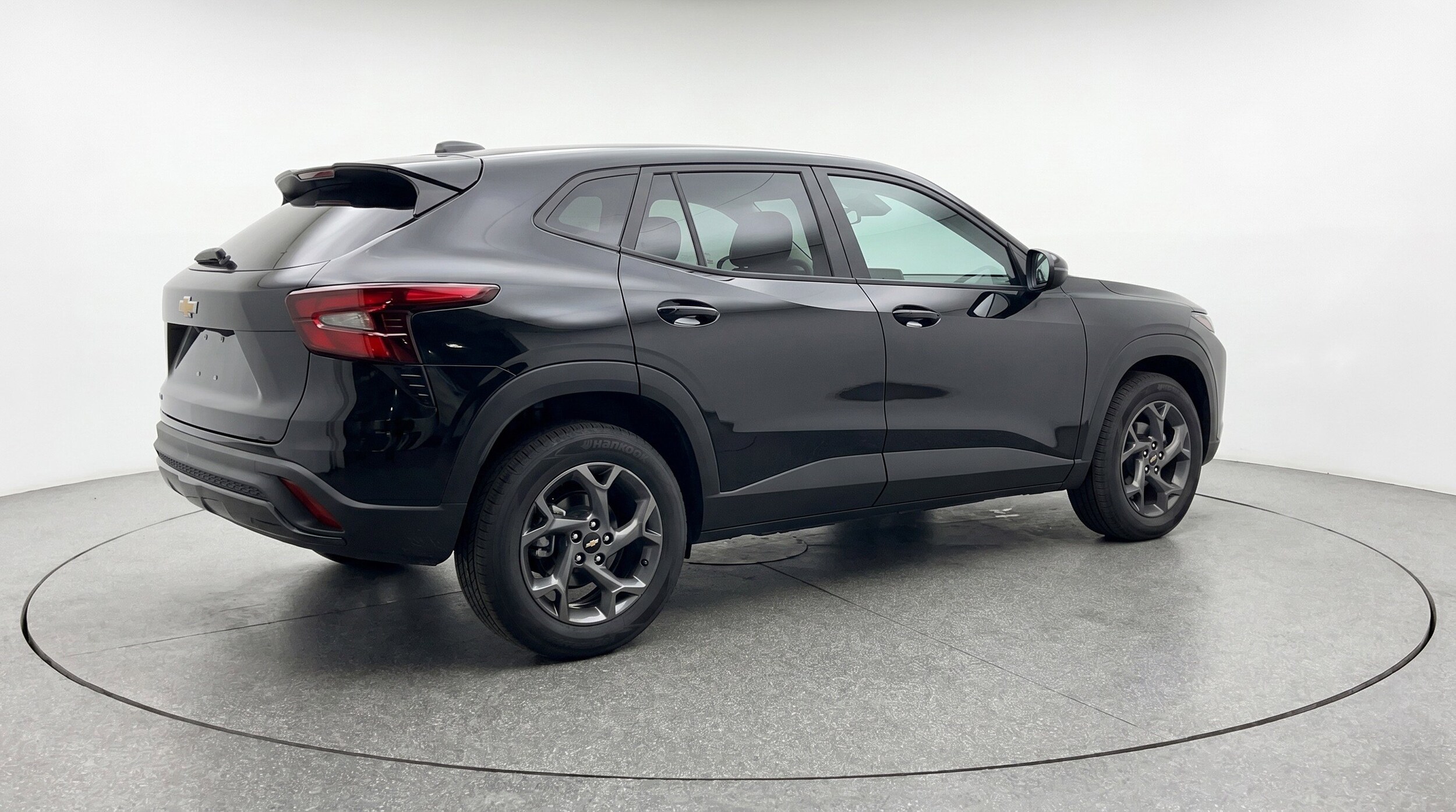 Thumbnail: 2025 Chevrolet Trax - 9